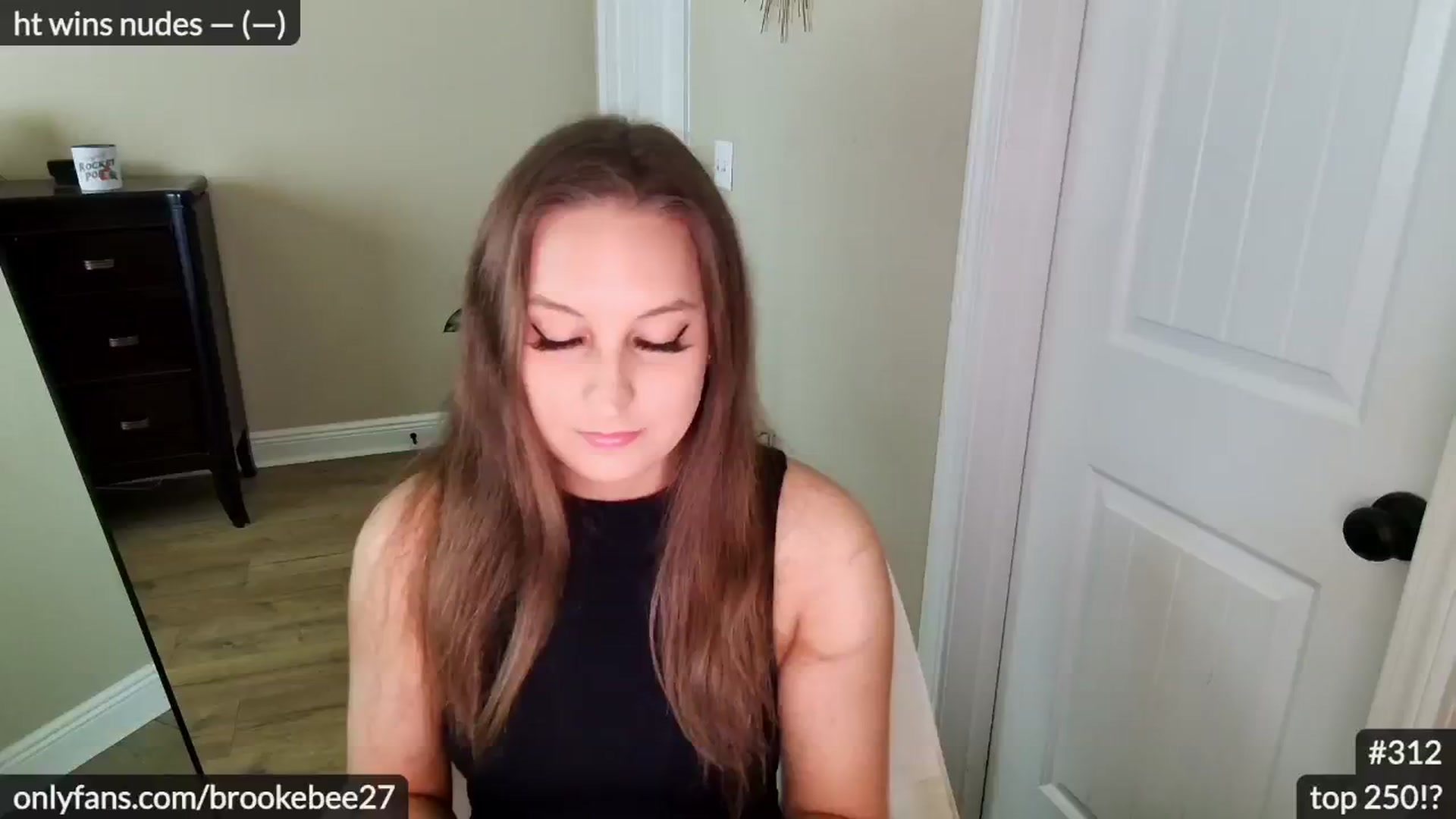 Gallery image thumbnail from BrookeBee's myfreecams stream on, 05/25/2024, 23:38 image 1 of 20