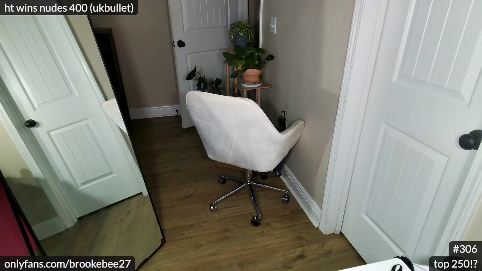 Gallery image thumbnail from BrookeBee's myfreecams stream on, 05/26/2024, 24:30 image 19 of 20