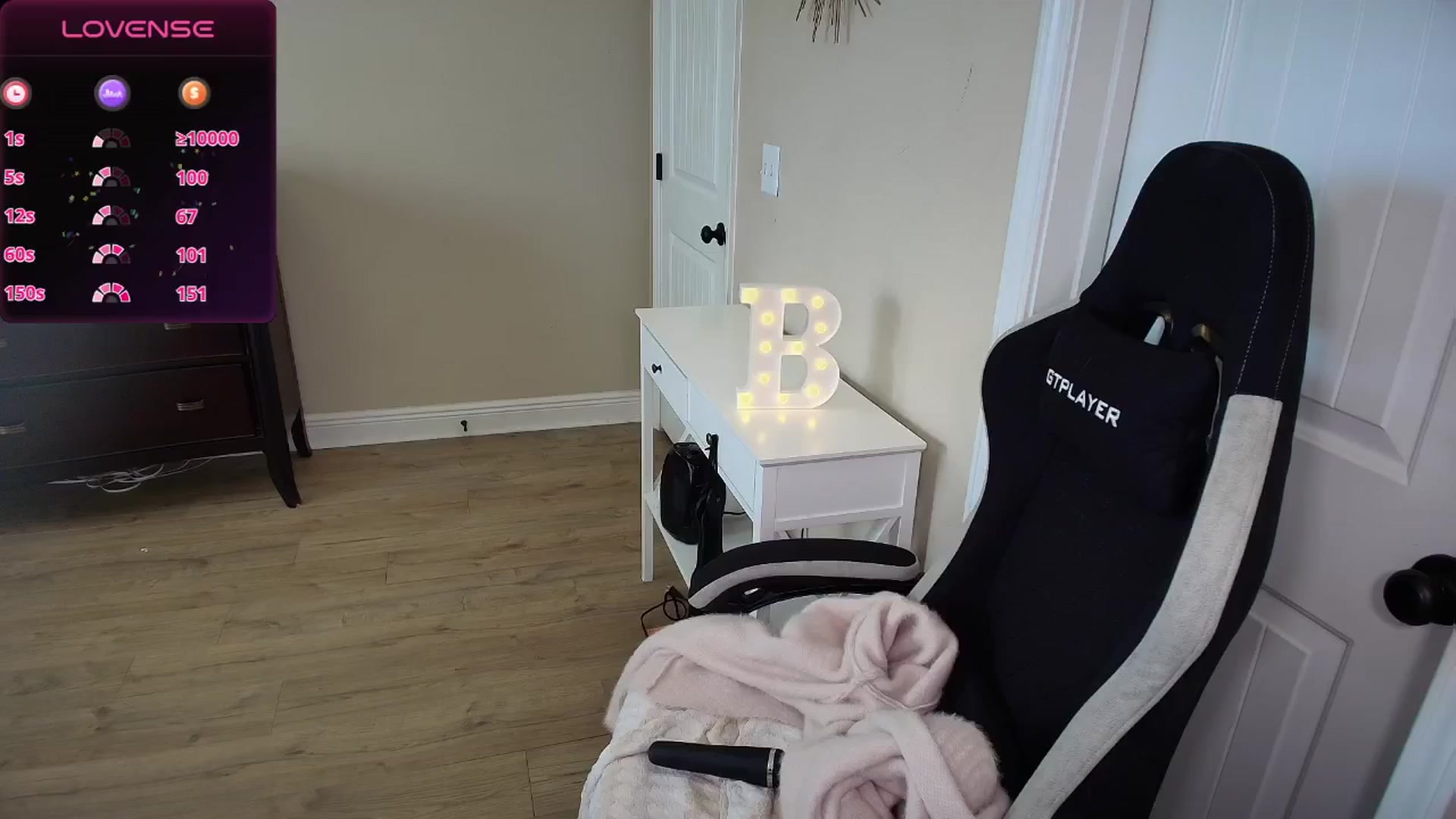 Gallery image thumbnail from BrookeBee's myfreecams stream on, 03/18/2025, 16:34 image 16 of 20