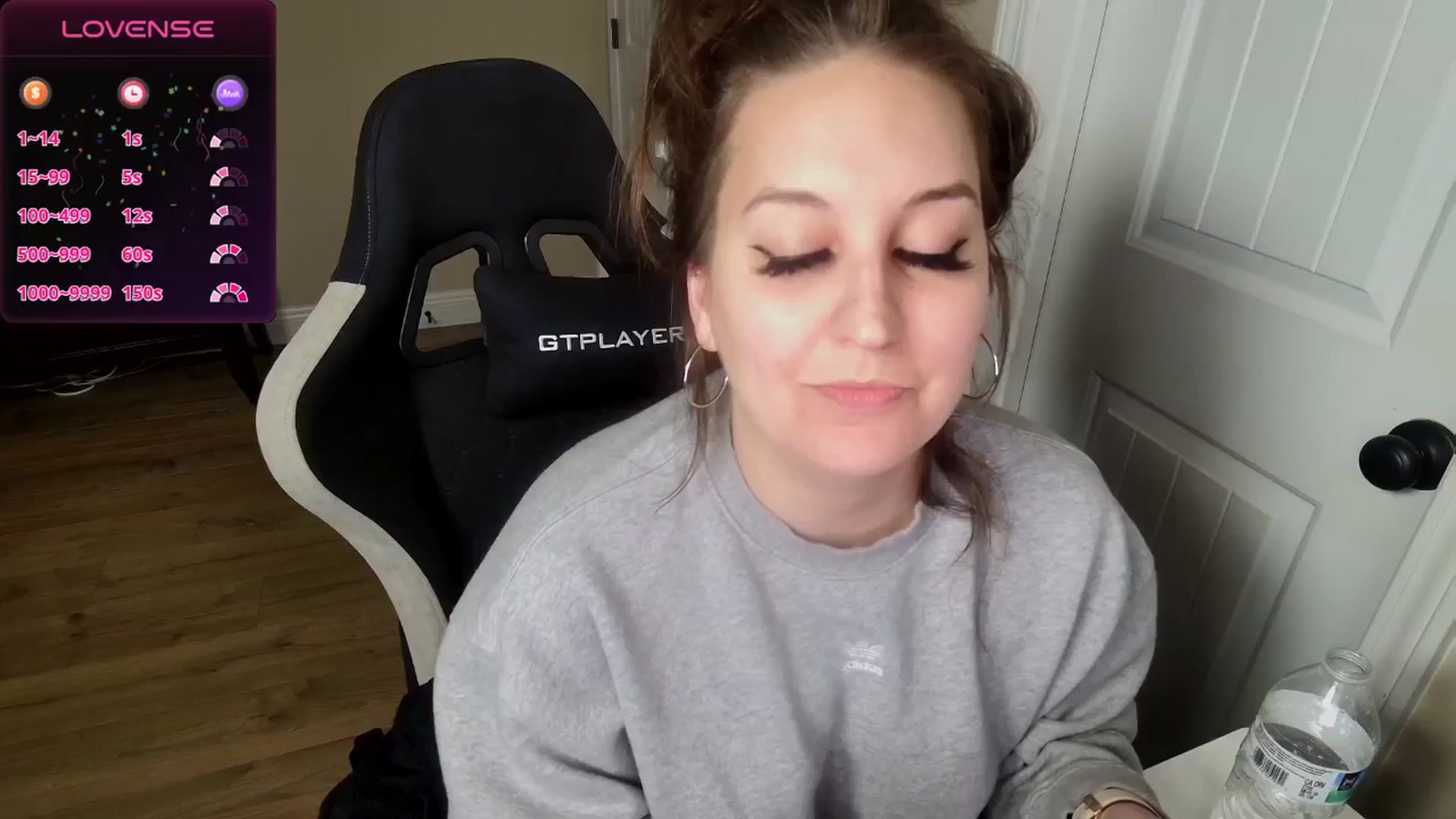 Gallery image thumbnail from BrookeBee's myfreecams stream on, 04/04/2025, 08:30 image 8 of 20