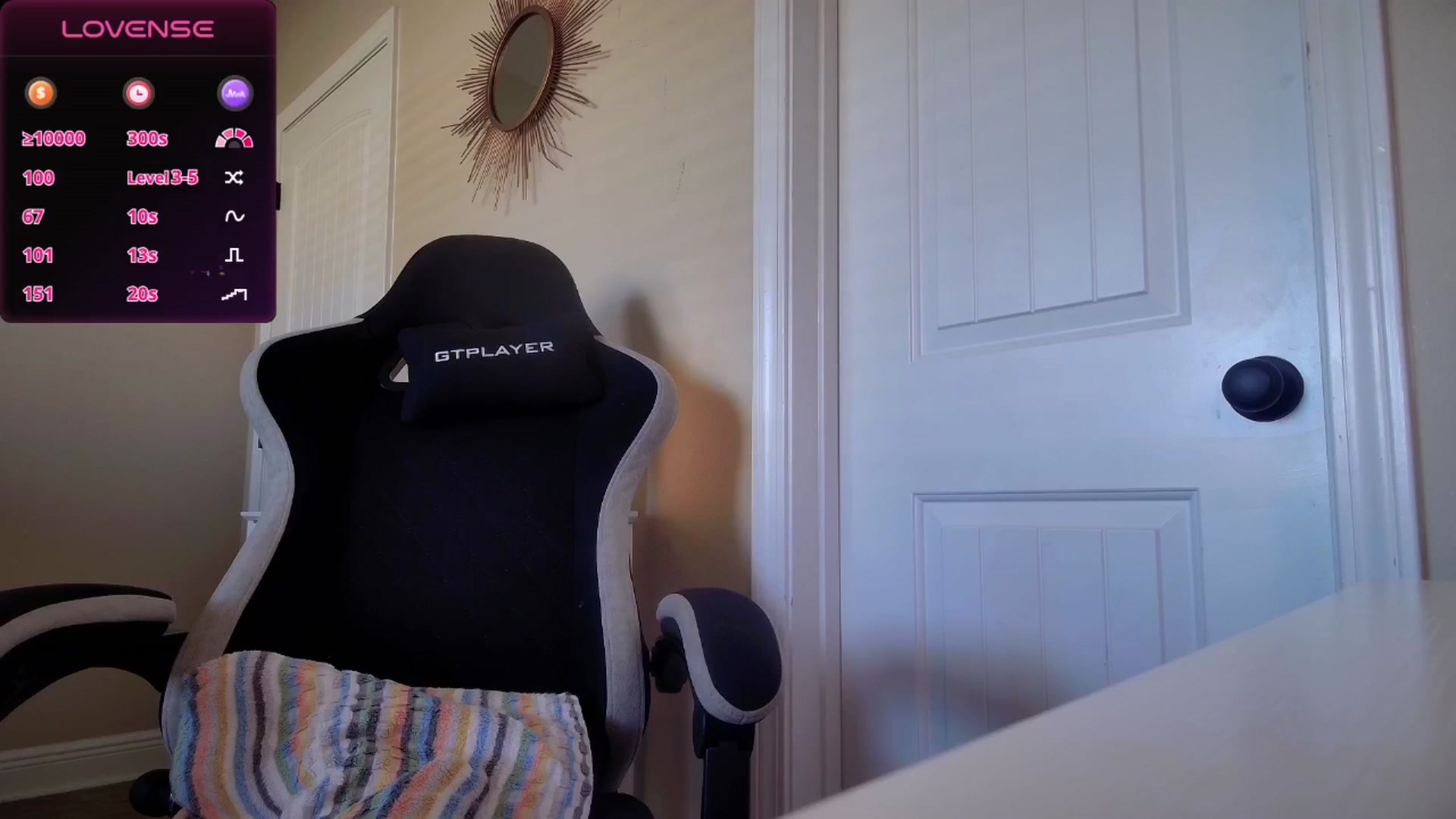 Gallery image thumbnail from BrookeBee's myfreecams stream on, 04/21/2025, 22:19 image 17 of 20