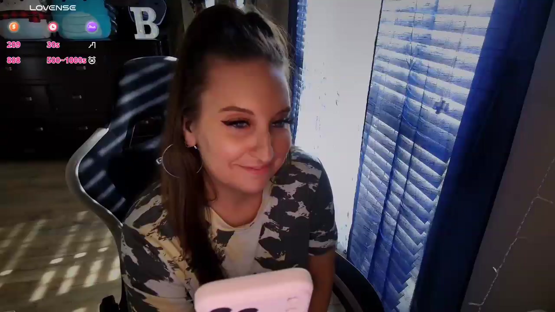 Gallery image thumbnail from BrookeBee's myfreecams stream on, 05/17/2026, 12:46 image 15 of 20