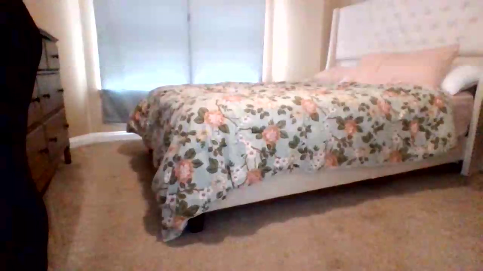 Gallery image thumbnail from BrookeLoveXXX's myfreecams stream on, 07/08/2026, 22:50 image 2 of 20