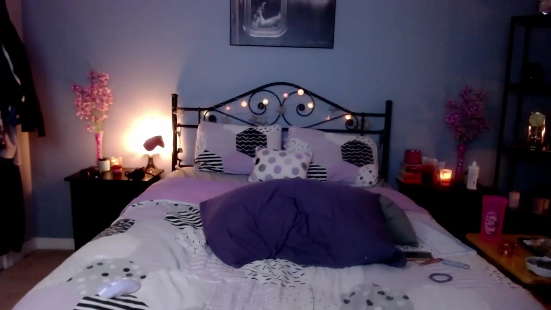 Gallery image thumbnail from BrookeSummer's myfreecams stream on, 12/19/2022, 07:29 image 17 of 20