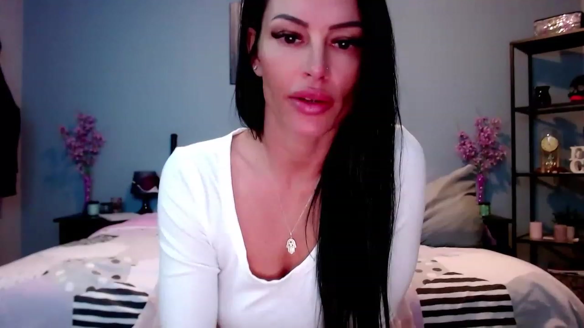 Gallery image thumbnail from BrookeSummer's myfreecams stream on, 01/31/2023, 09:27 image 9 of 20