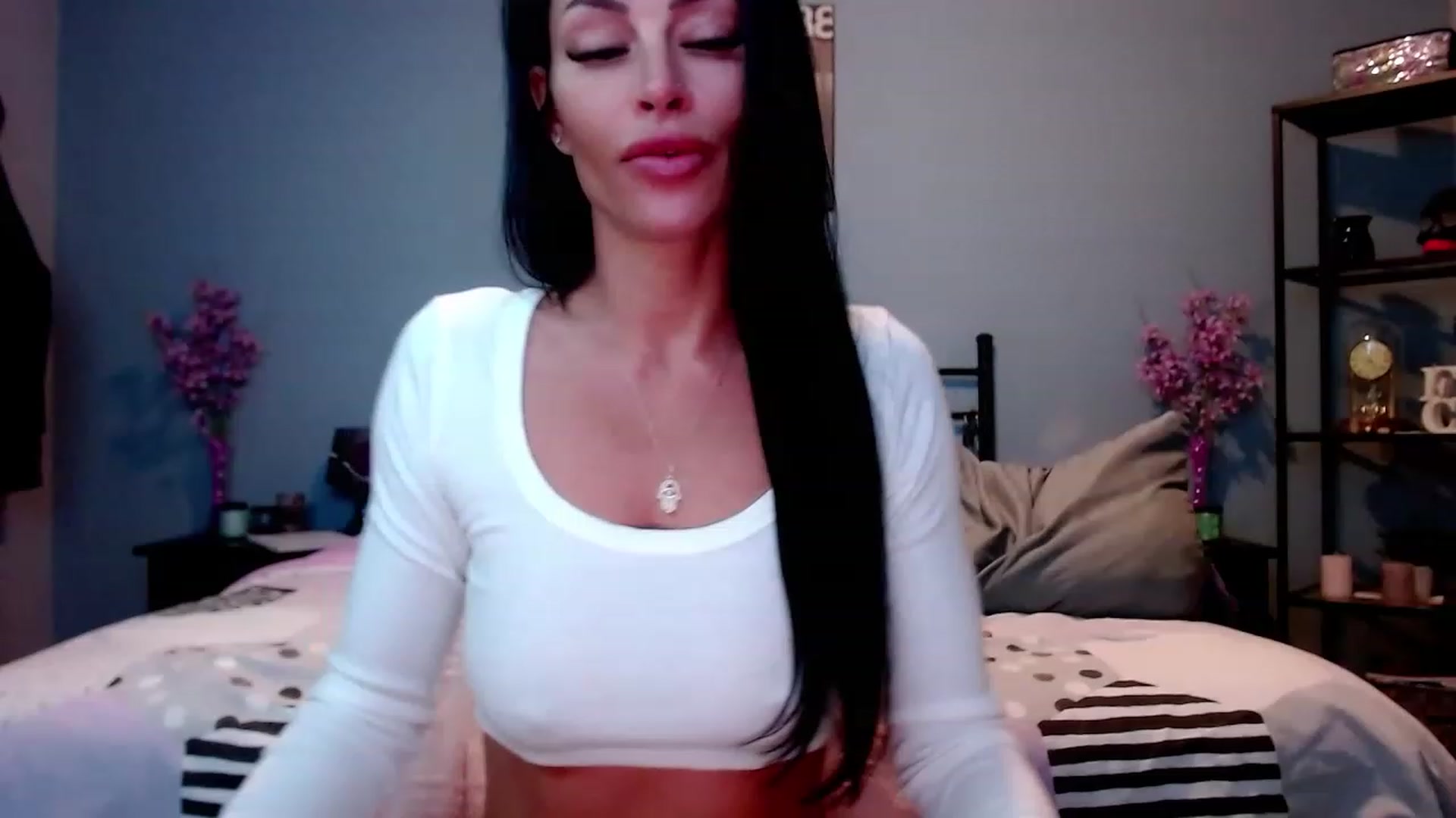 Gallery image thumbnail from BrookeSummer's myfreecams stream on, 01/31/2023, 09:27 image 10 of 20