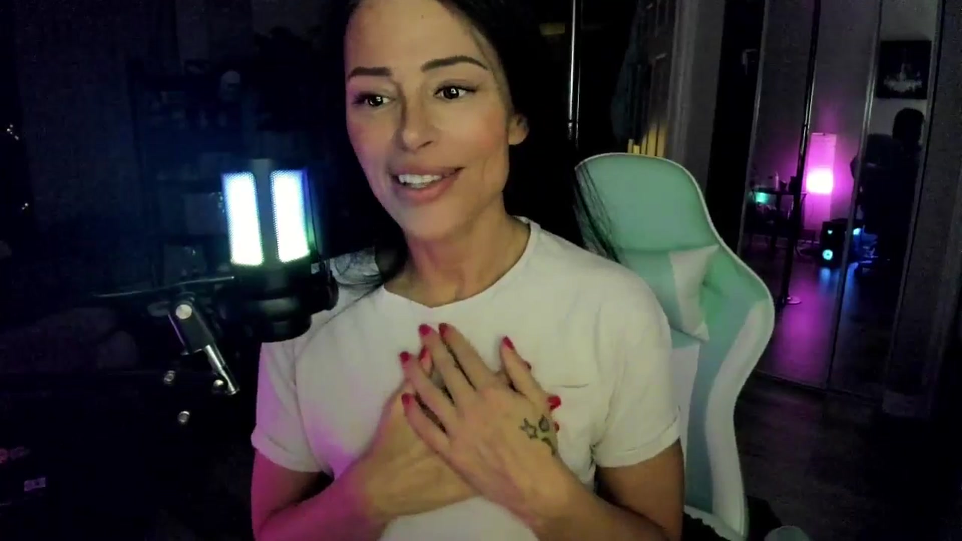 Gallery image thumbnail from BrookeSummer's myfreecams stream on, 04/10/2026, 07:59 image 20 of 20