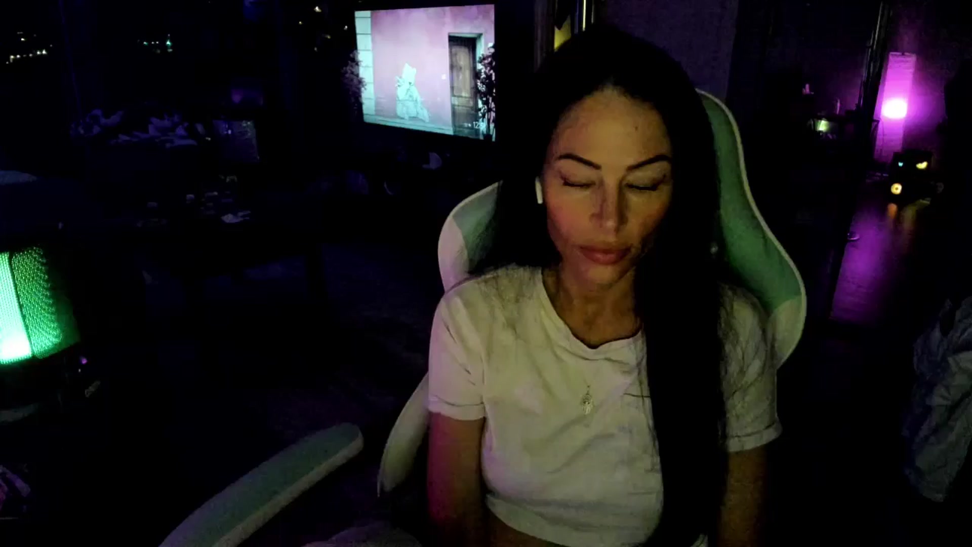 Gallery image thumbnail from BrookeSummer's myfreecams stream on, 04/17/2026, 04:59 image 19 of 20