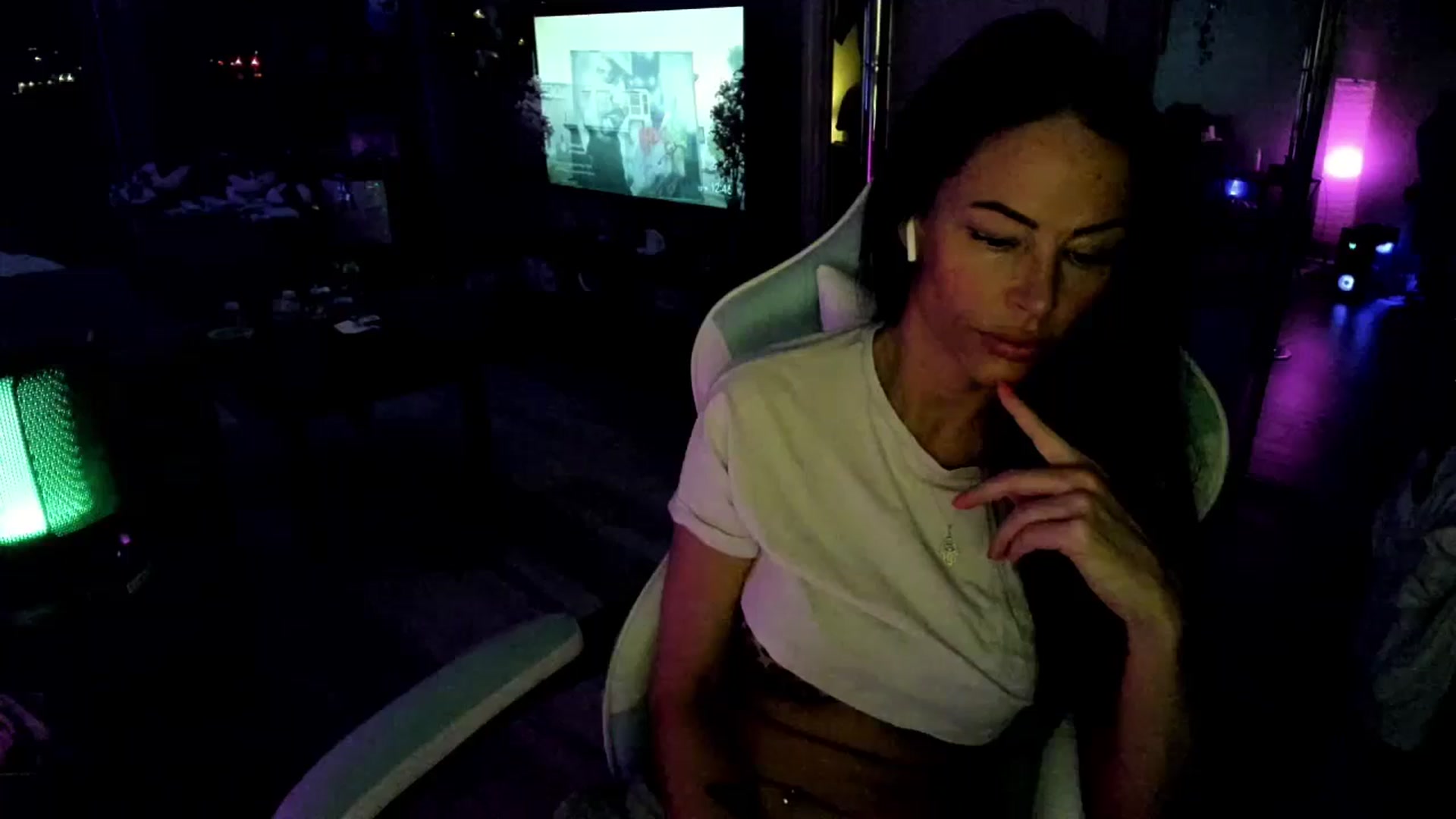 Gallery image thumbnail from BrookeSummer's myfreecams stream on, 04/17/2026, 04:59 image 6 of 20