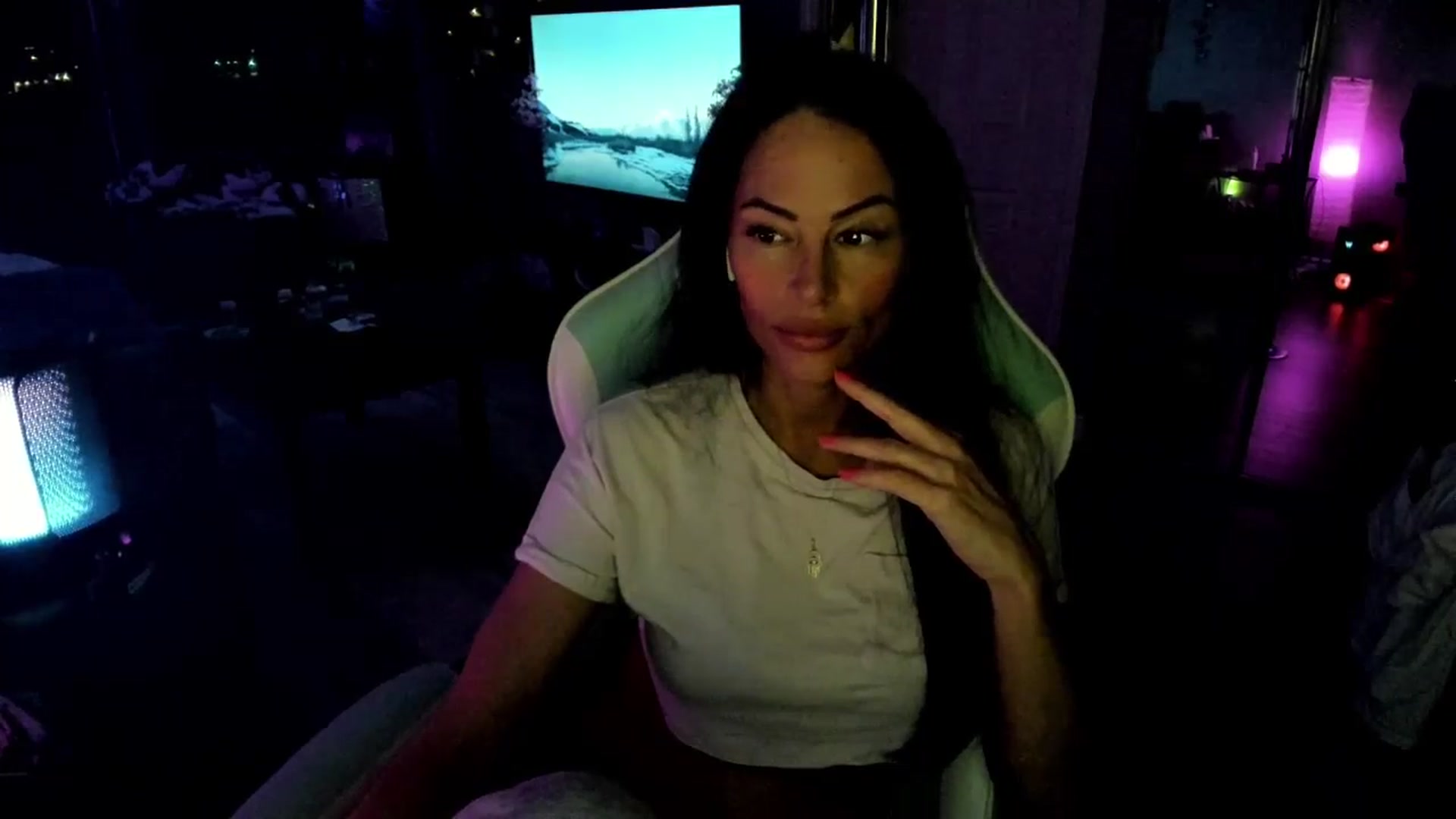Gallery image thumbnail from BrookeSummer's myfreecams stream on, 04/17/2026, 04:59 image 17 of 20