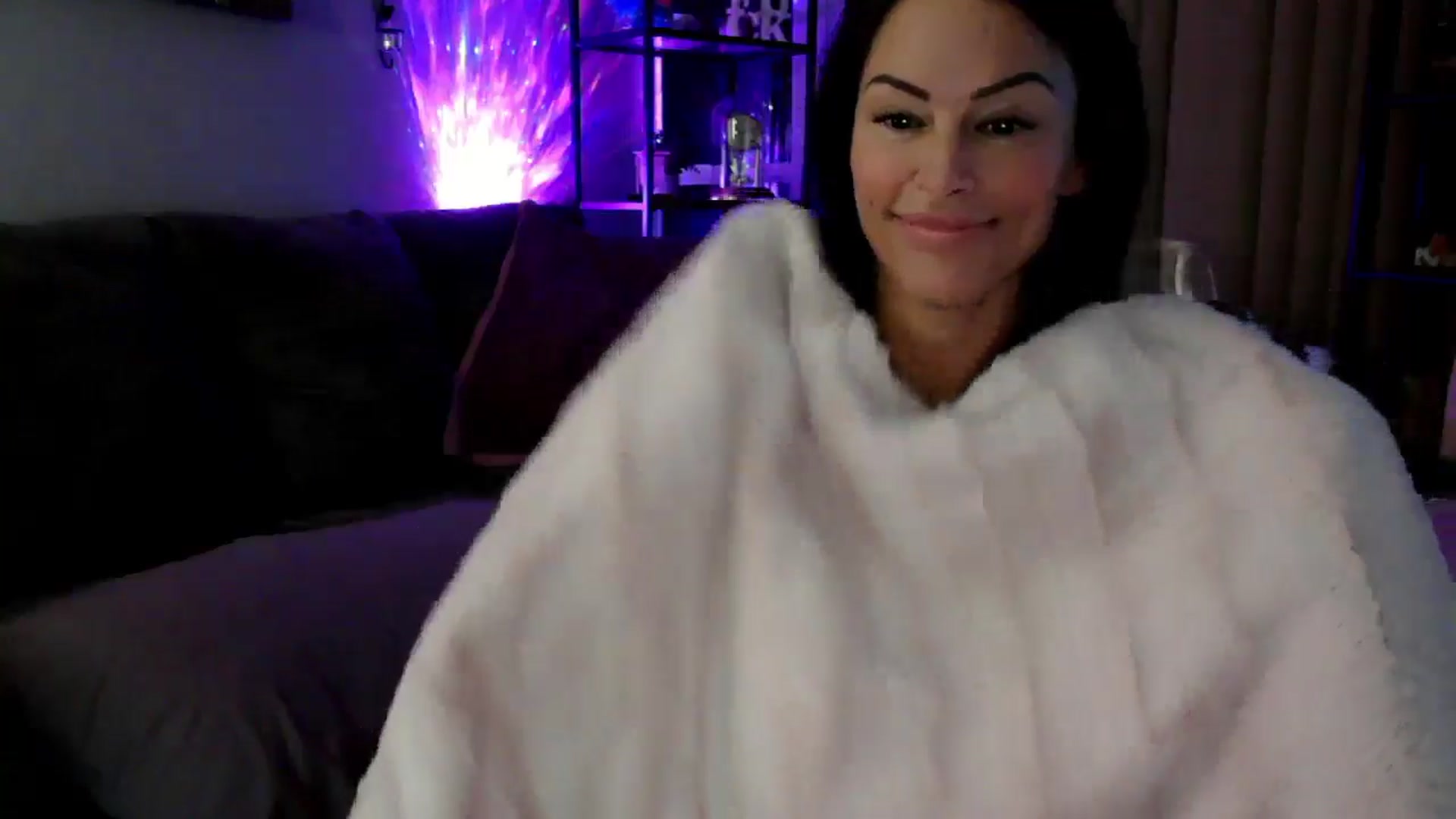 Gallery image thumbnail from BrookeSummer's myfreecams stream on, 04/20/2026, 07:19 image 16 of 20