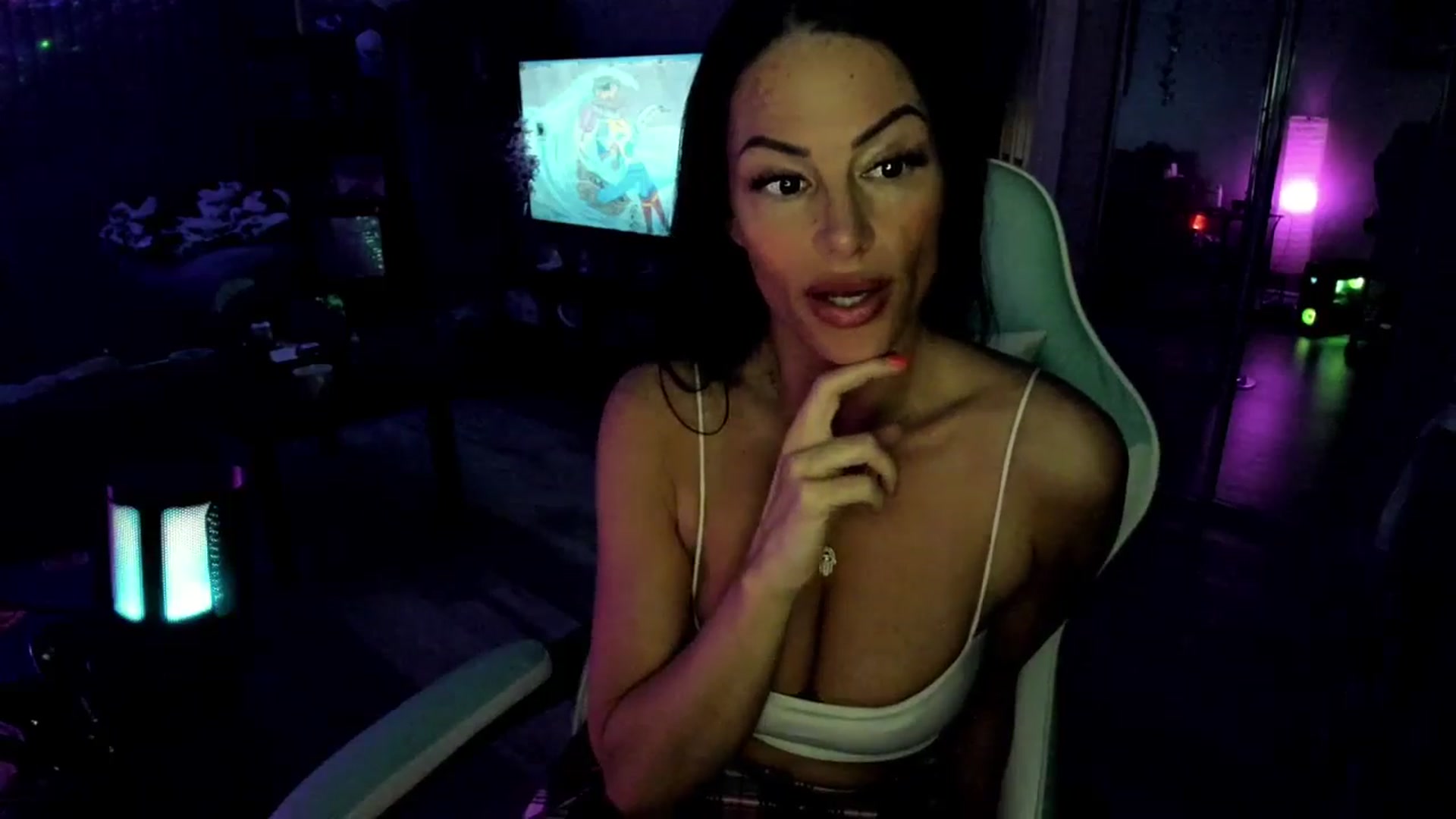 Gallery image thumbnail from BrookeSummer's myfreecams stream on, 04/27/2026, 24:51 image 17 of 20