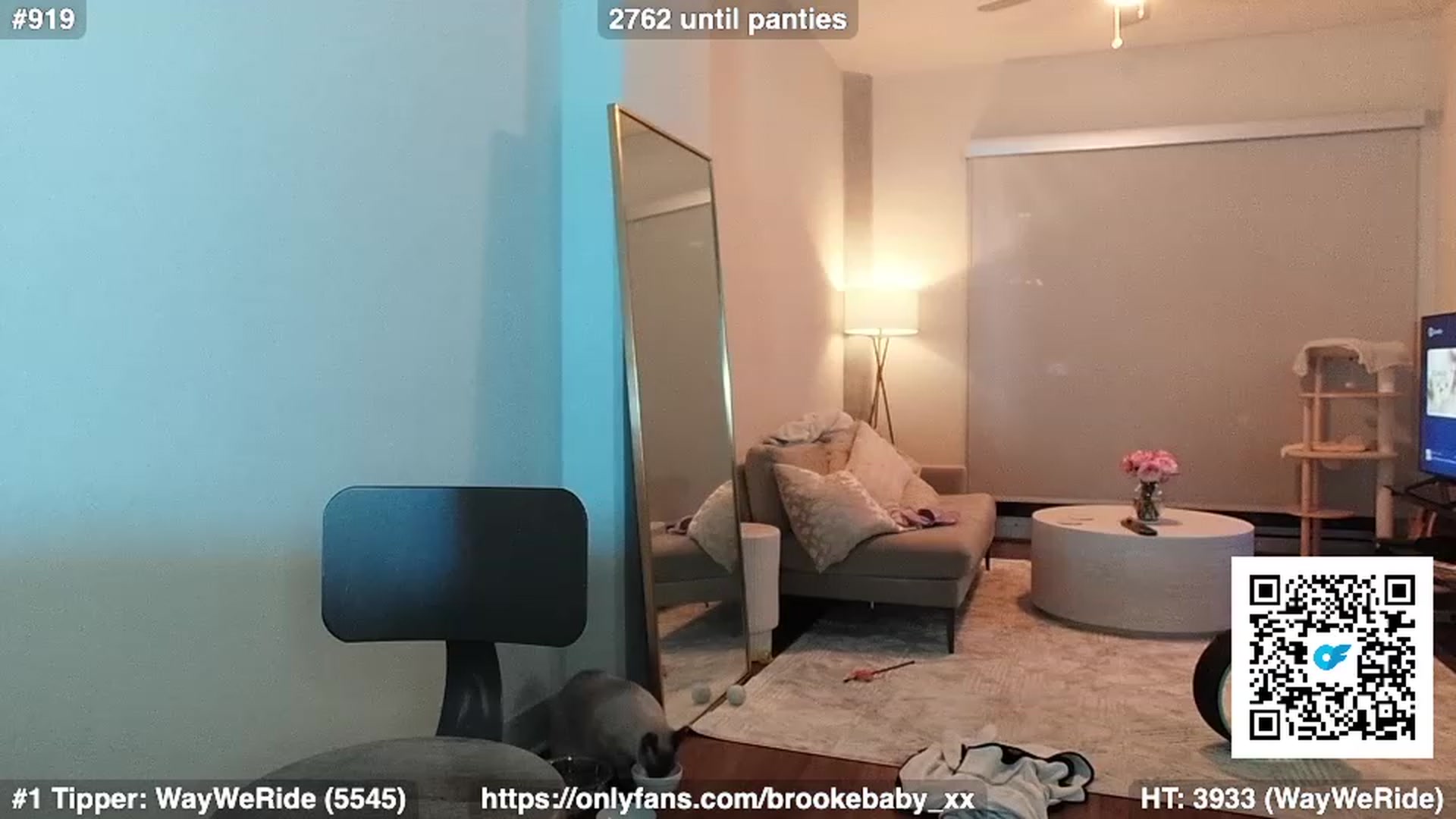 Gallery image thumbnail from Brookebaby_'s myfreecams stream on, 11/27/2022, 09:39 image 17 of 20