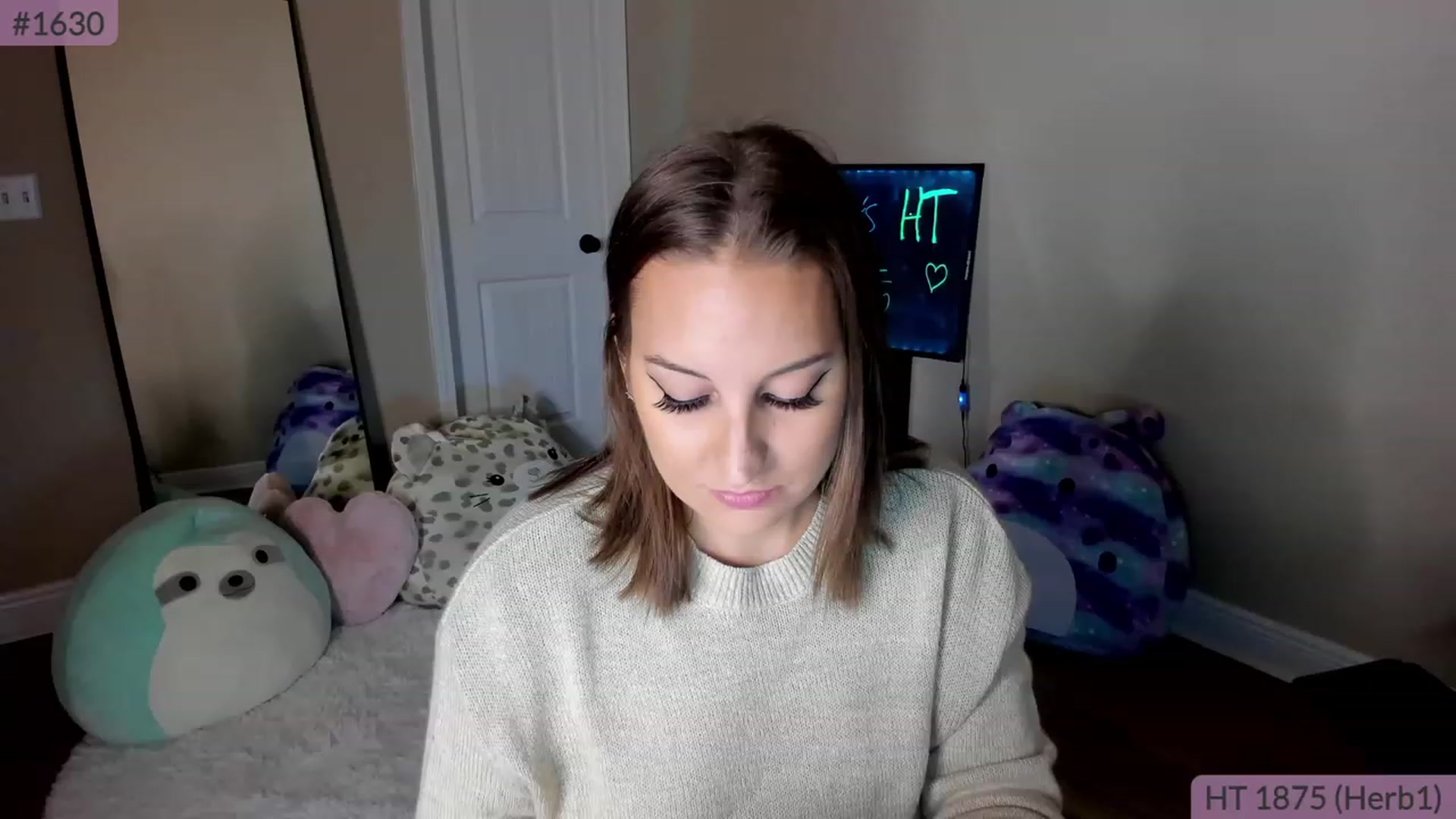Gallery image thumbnail from Brookebee27's myfreecams stream on, 11/20/2022, 24:48 image 20 of 20