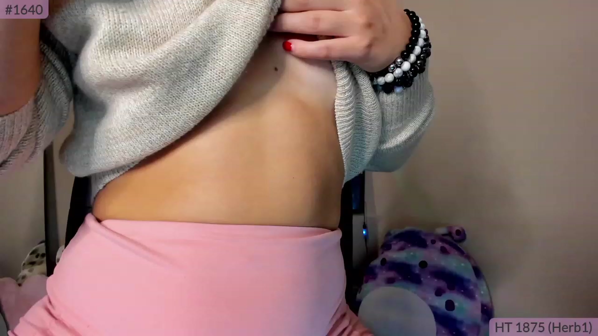 Gallery image thumbnail from Brookebee27's myfreecams stream on, 11/20/2022, 24:48 image 6 of 20