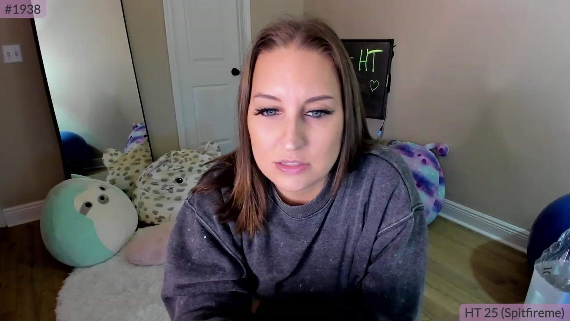Gallery image thumbnail from Brookebee27's myfreecams stream on, 12/02/2022, 01:54 image 8 of 20