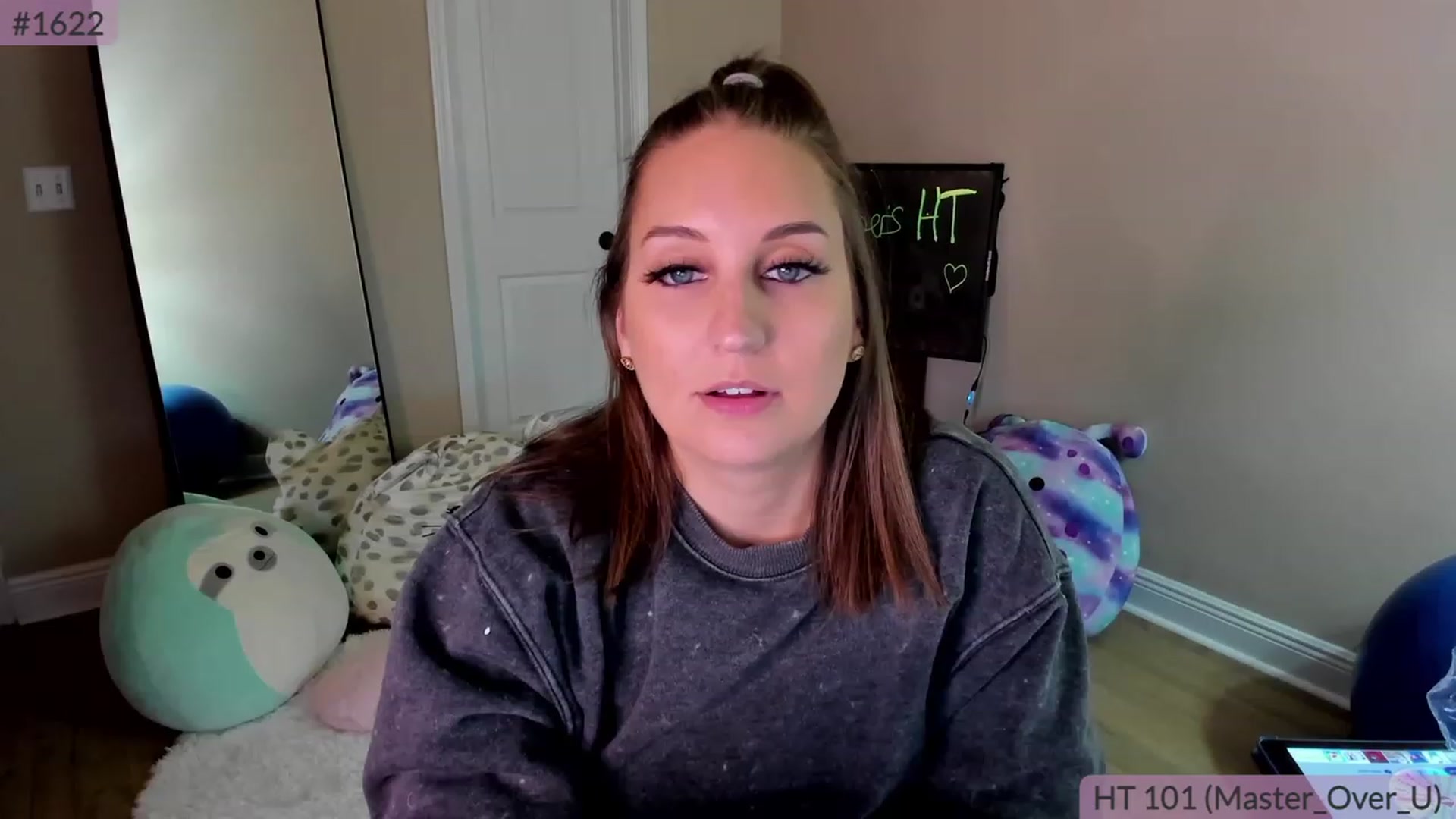 Gallery image thumbnail from Brookebee27's myfreecams stream on, 12/02/2022, 01:59 image 8 of 20
