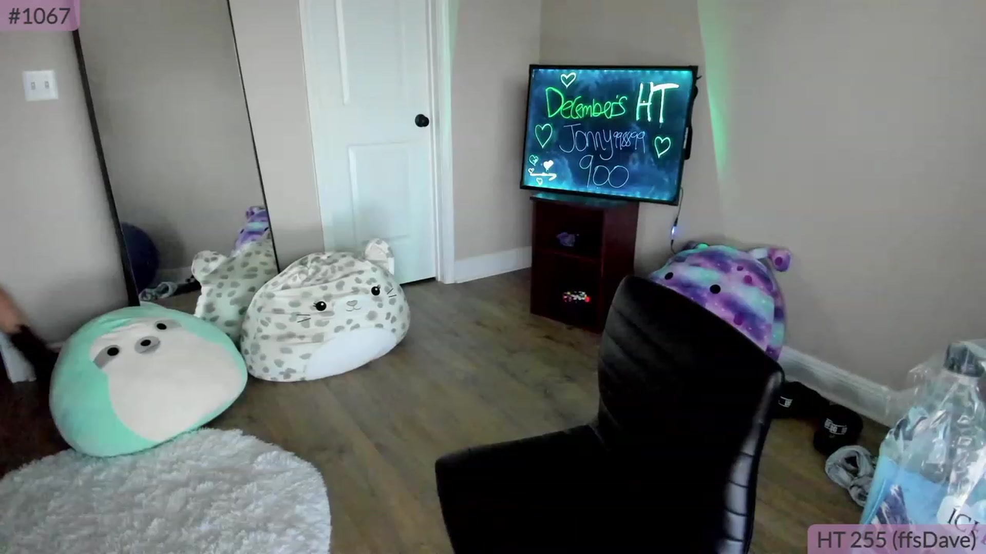 Gallery image thumbnail from Brookebee27's myfreecams stream on, 12/03/2022, 23:11 image 15 of 20