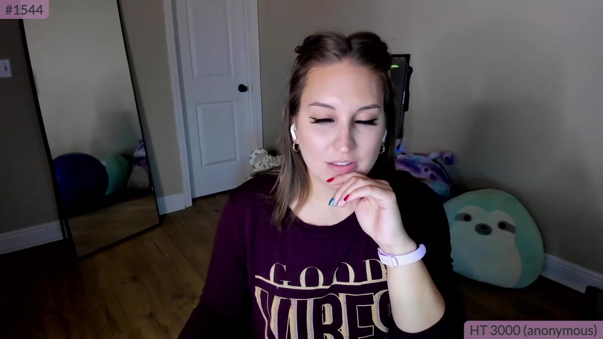 Gallery image thumbnail from Brookebee27's myfreecams stream on, 12/19/2022, 01:51 image 19 of 20