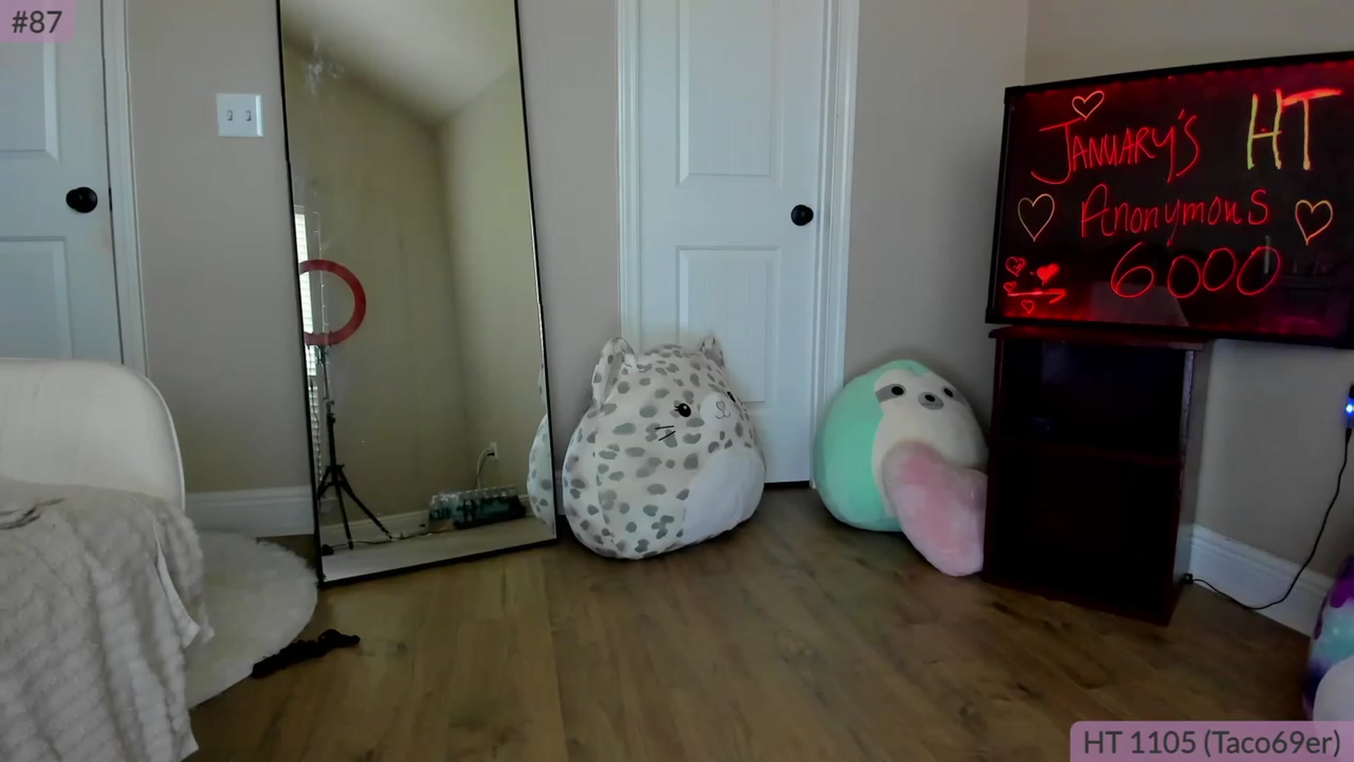 Gallery image thumbnail from Brookebee27's myfreecams stream on, 02/01/2023, 22:21 image 17 of 20