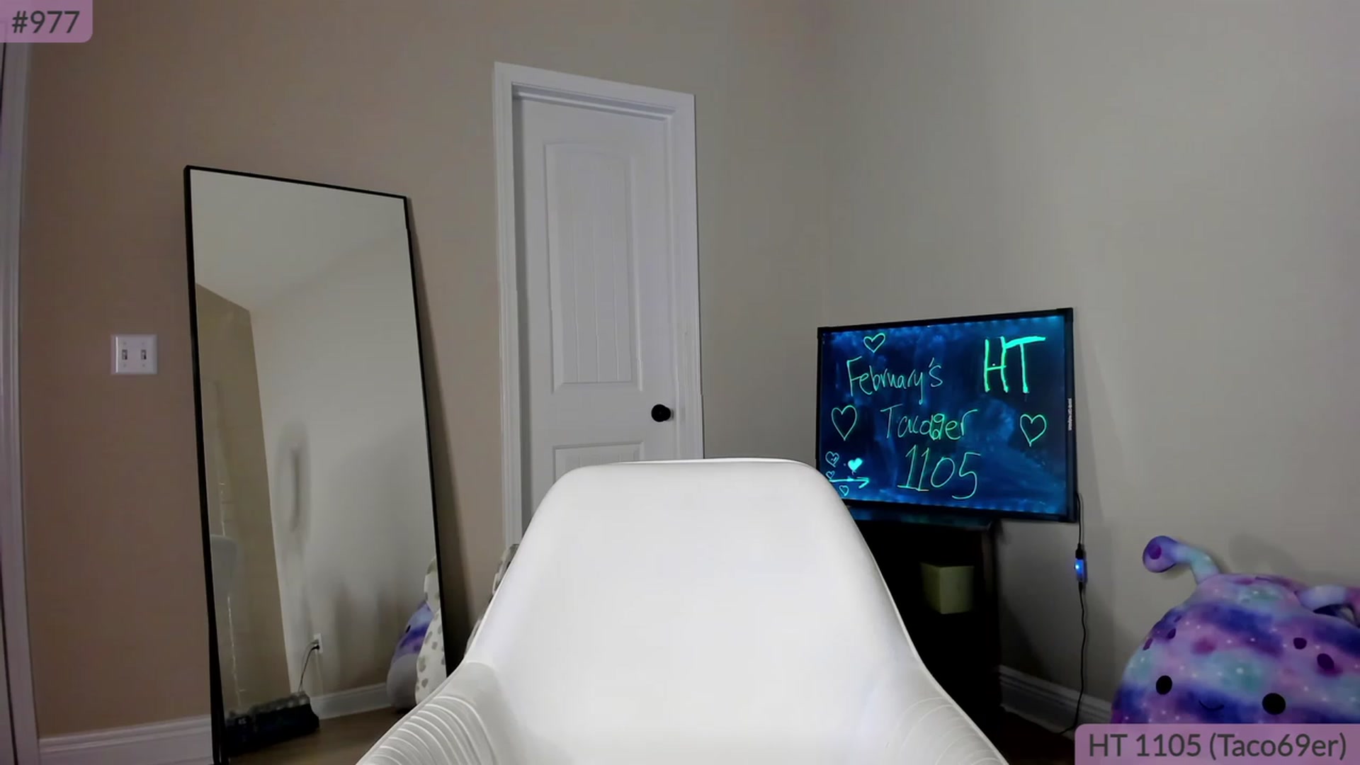 Gallery image thumbnail from Brookebee27's myfreecams stream on, 02/05/2023, 23:45 image 7 of 20