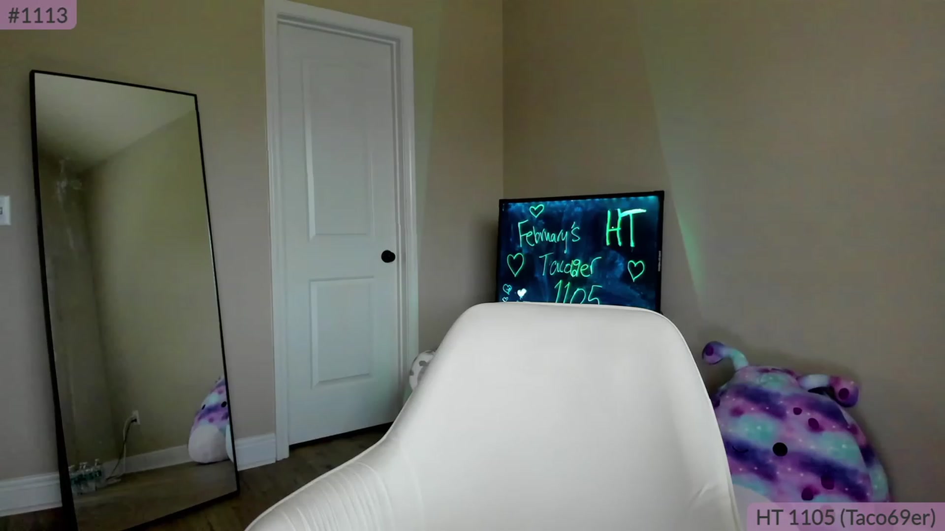 Gallery image thumbnail from Brookebee27's myfreecams stream on, 02/11/2023, 22:47 image 18 of 20