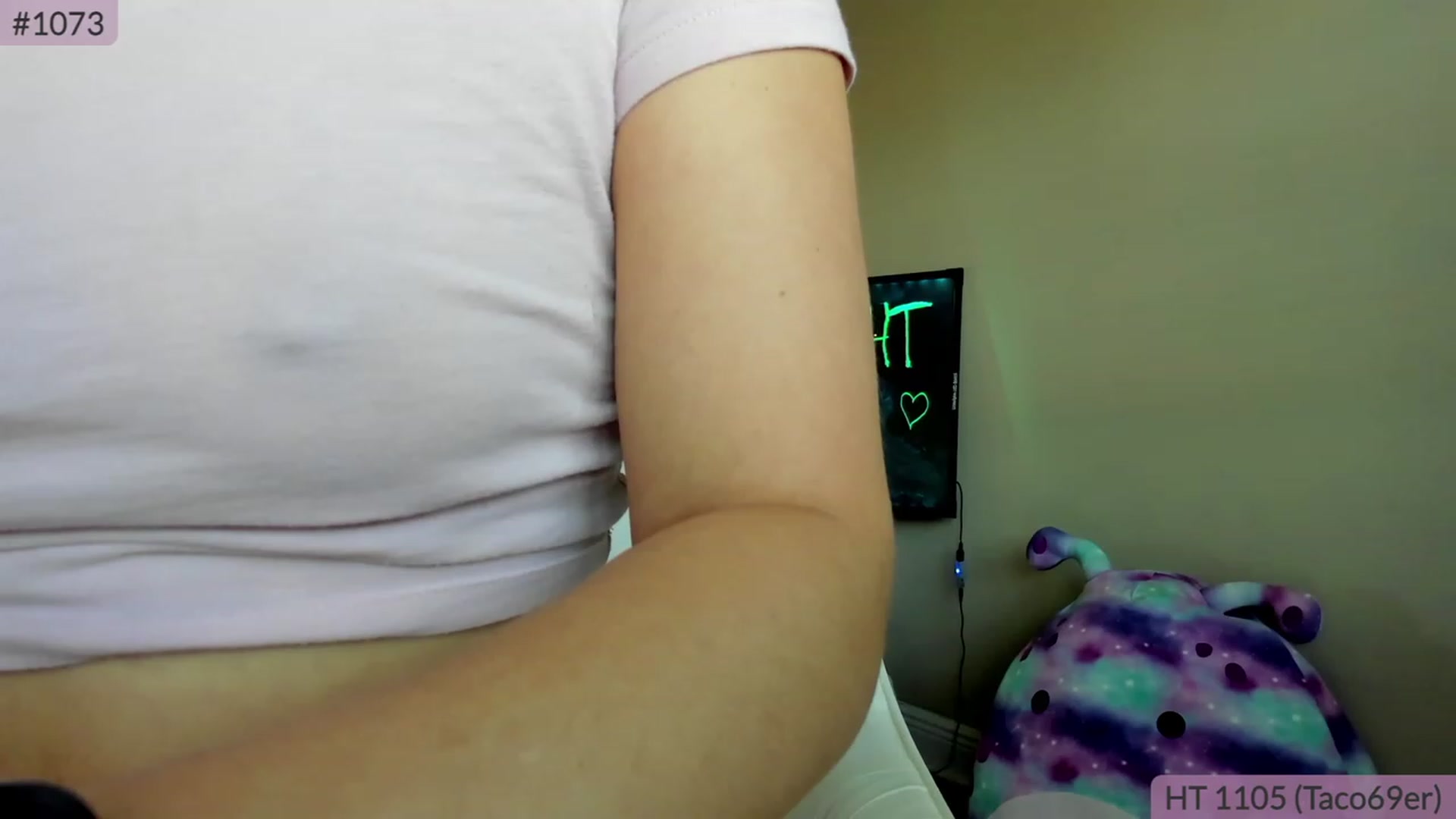Gallery image thumbnail from Brookebee27's myfreecams stream on, 02/12/2023, 23:02 image 15 of 20