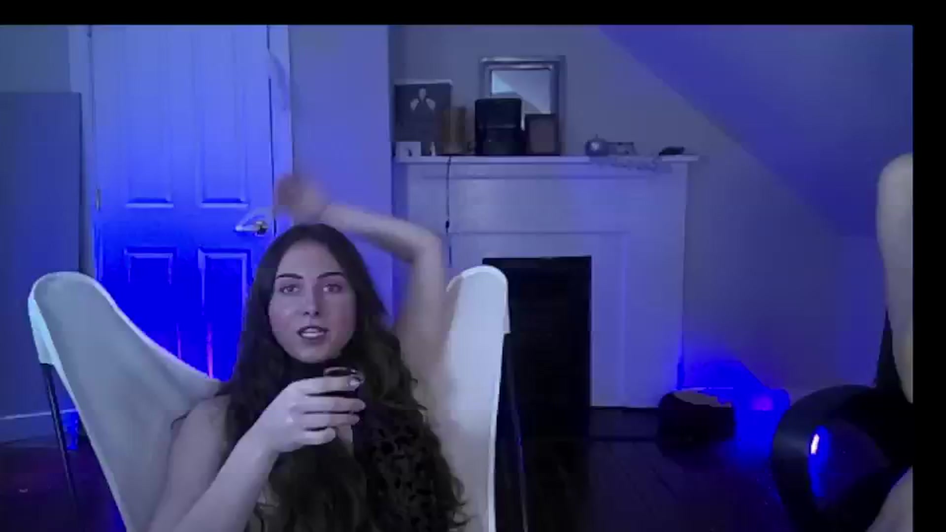 Gallery image thumbnail from Brookie_B's myfreecams stream on, 01/01/2025, 07:29 image 13 of 20
