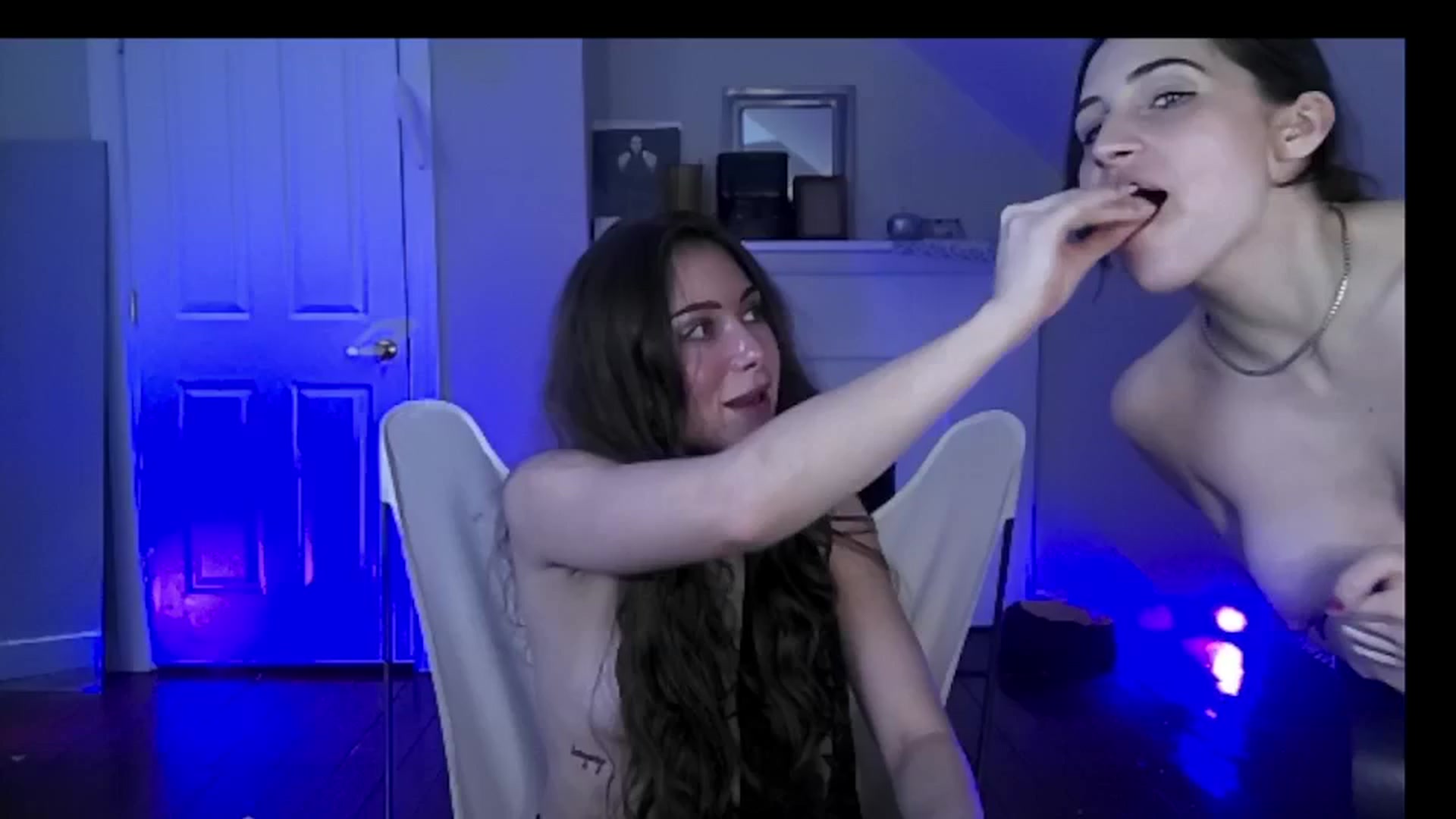 Gallery image thumbnail from Brookie_B's myfreecams stream on, 01/01/2025, 07:29 image 20 of 20