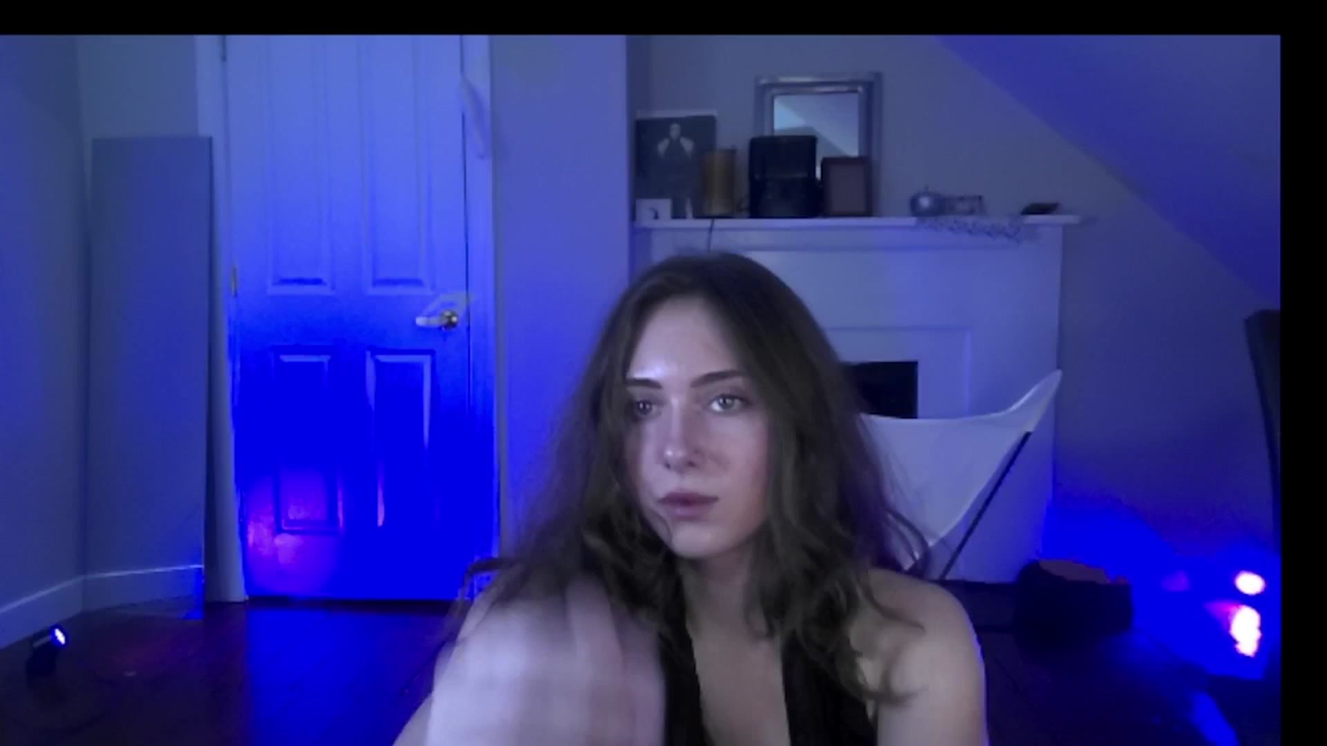 Gallery image thumbnail from Brookie_B's myfreecams stream on, 01/01/2025, 08:41 image 5 of 20