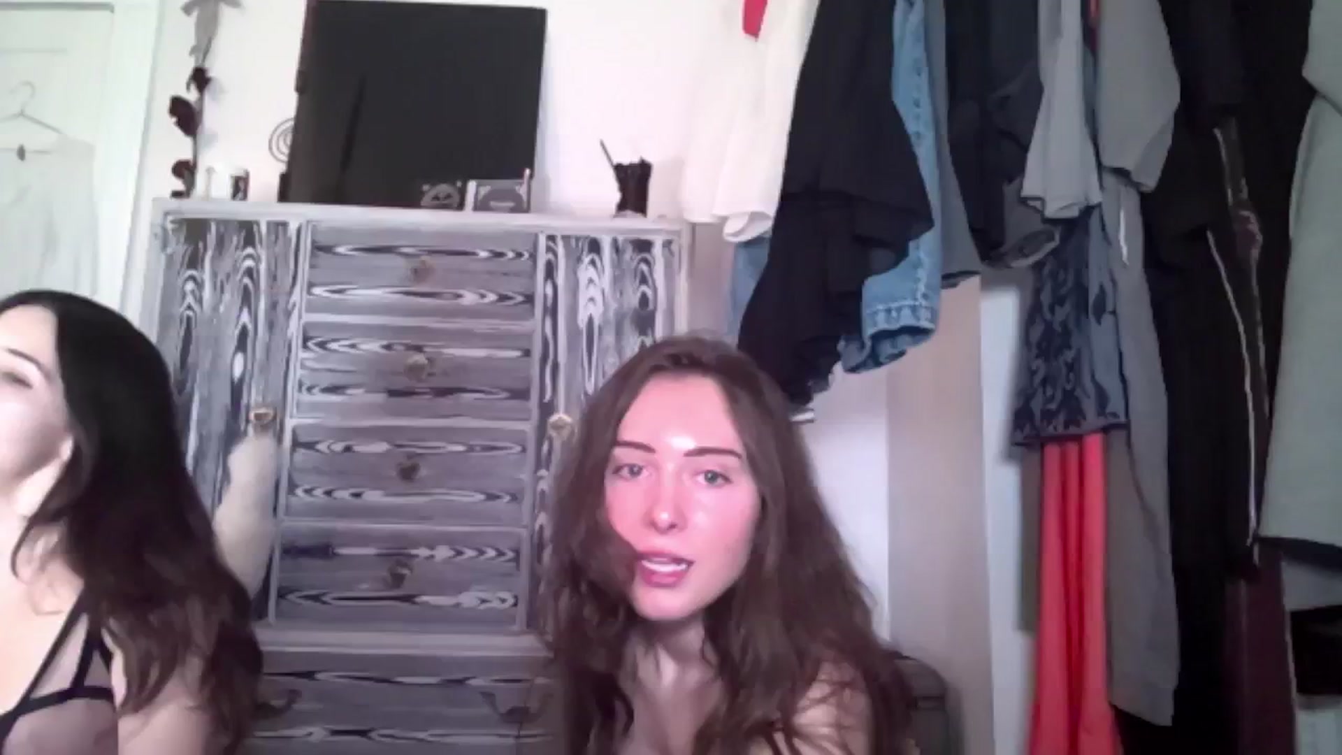 Gallery image thumbnail from Brookie_B's myfreecams stream on, 01/05/2025, 05:39 image 6 of 20