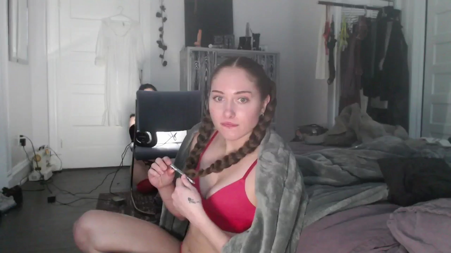 Gallery image thumbnail from Brookie_B's myfreecams stream on, 01/07/2025, 21:49 image 6 of 20