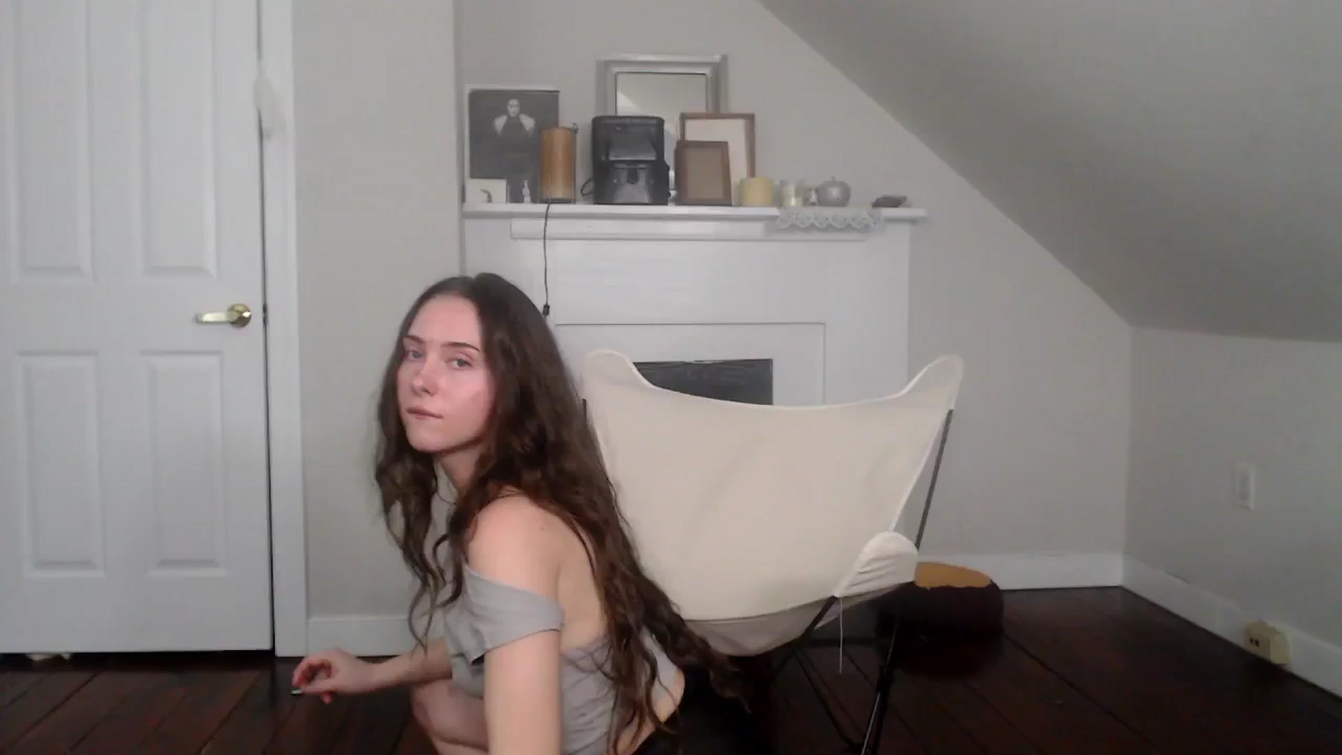 Gallery image thumbnail from Brookie_B's myfreecams stream on, 01/19/2025, 06:19 image 2 of 20