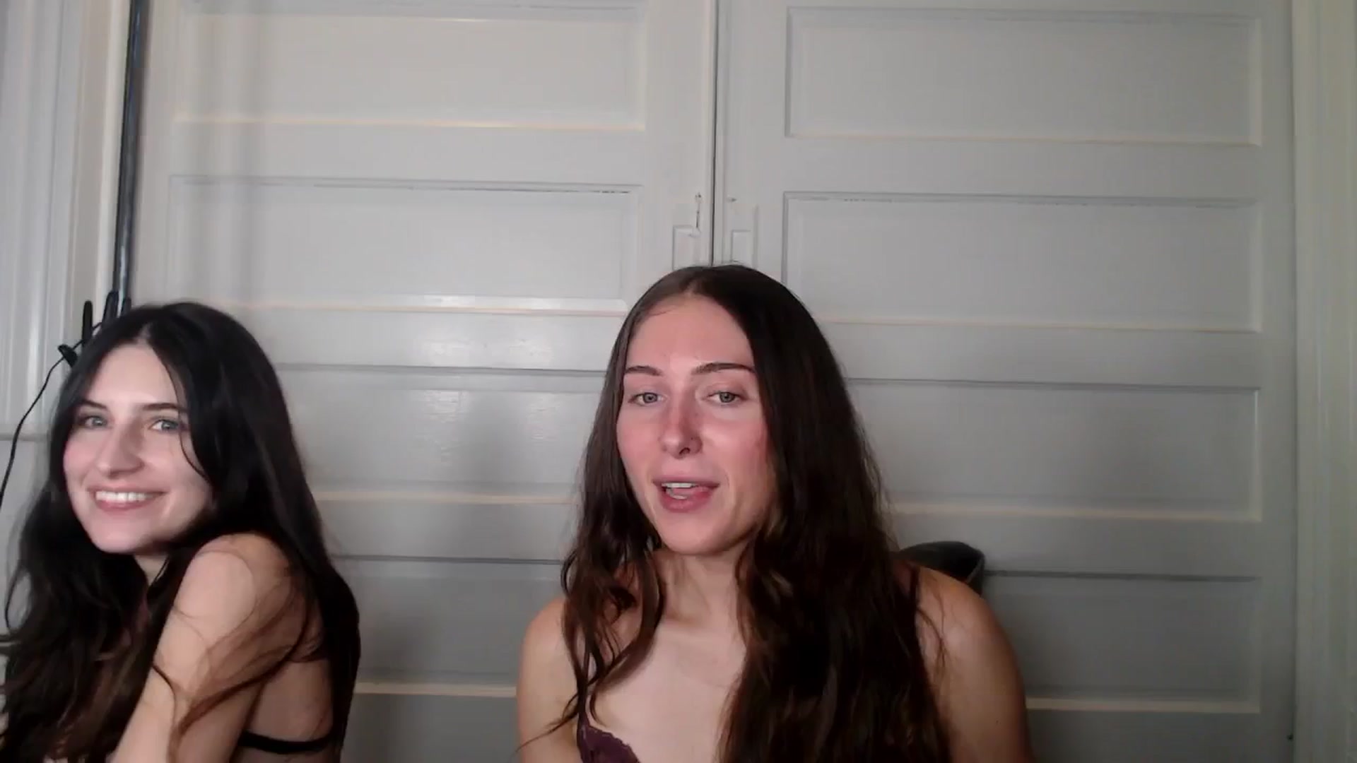 Gallery image thumbnail from Brookie_B's myfreecams stream on, 01/20/2025, 04:34 image 16 of 20