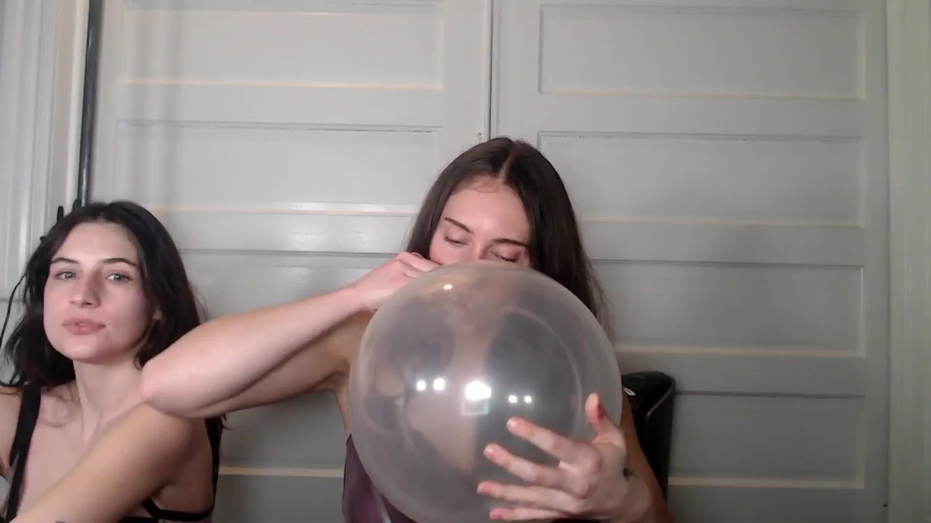 Gallery image thumbnail from Brookie_B's myfreecams stream on, 01/20/2025, 04:34 image 15 of 20