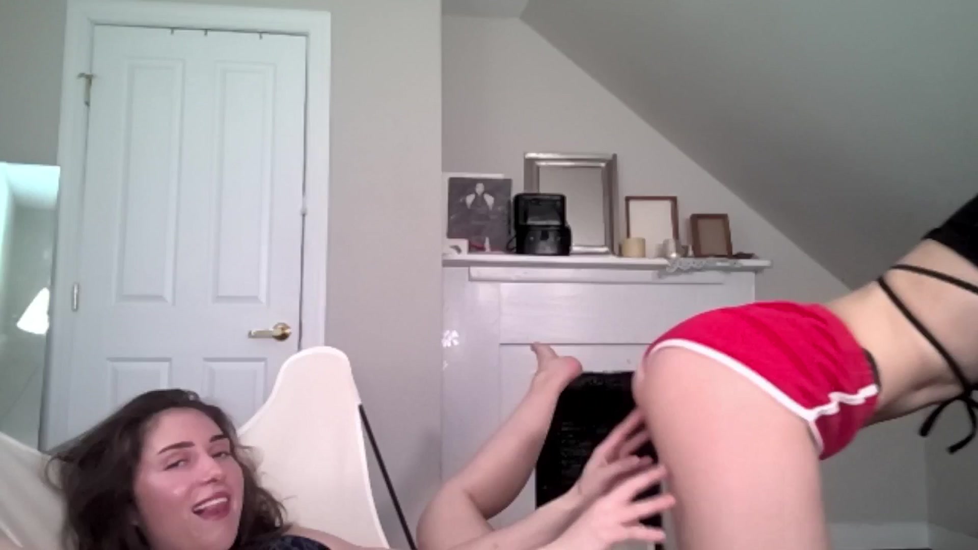 Gallery image thumbnail from Brookie_B's myfreecams stream on, 03/08/2025, 07:36 image 8 of 20
