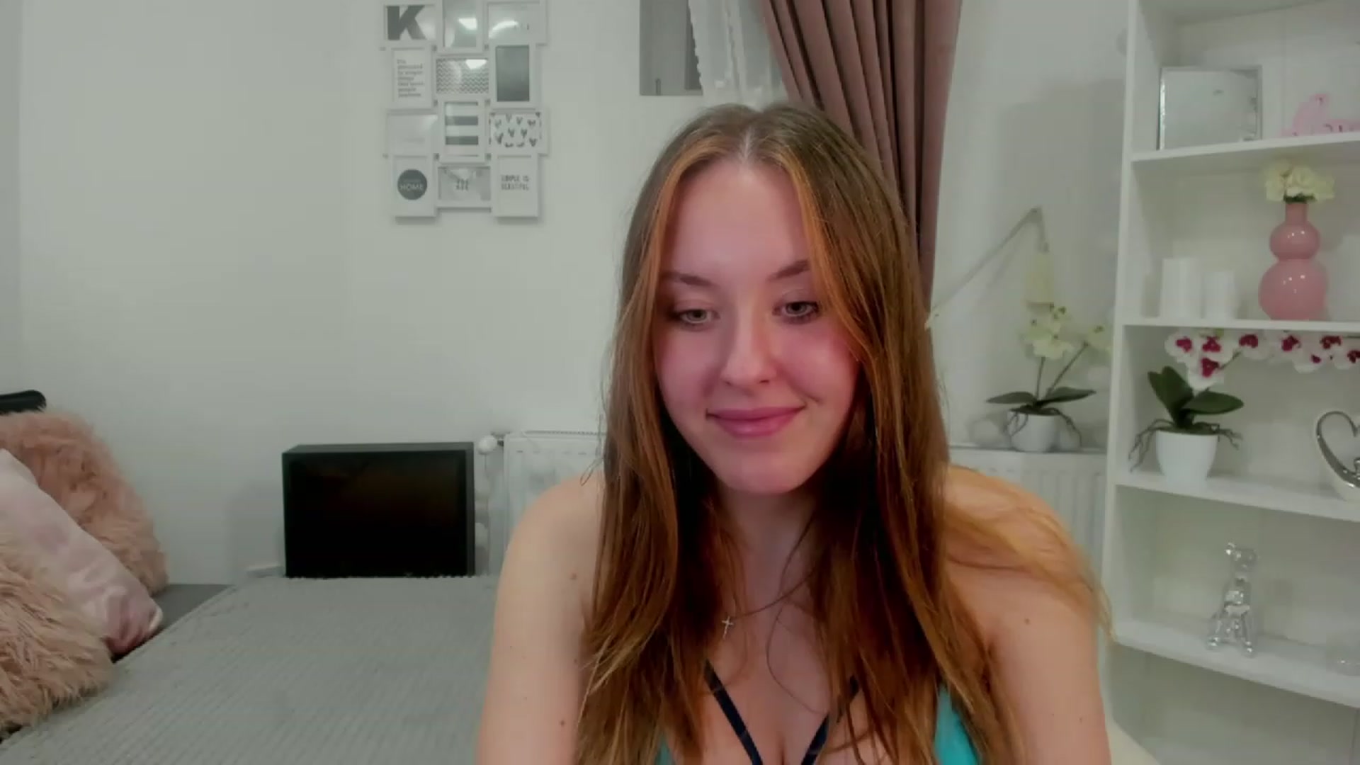Gallery image thumbnail from Brooklyn_Ch's myfreecams stream on, 11/16/2022, 16:00 image 9 of 20
