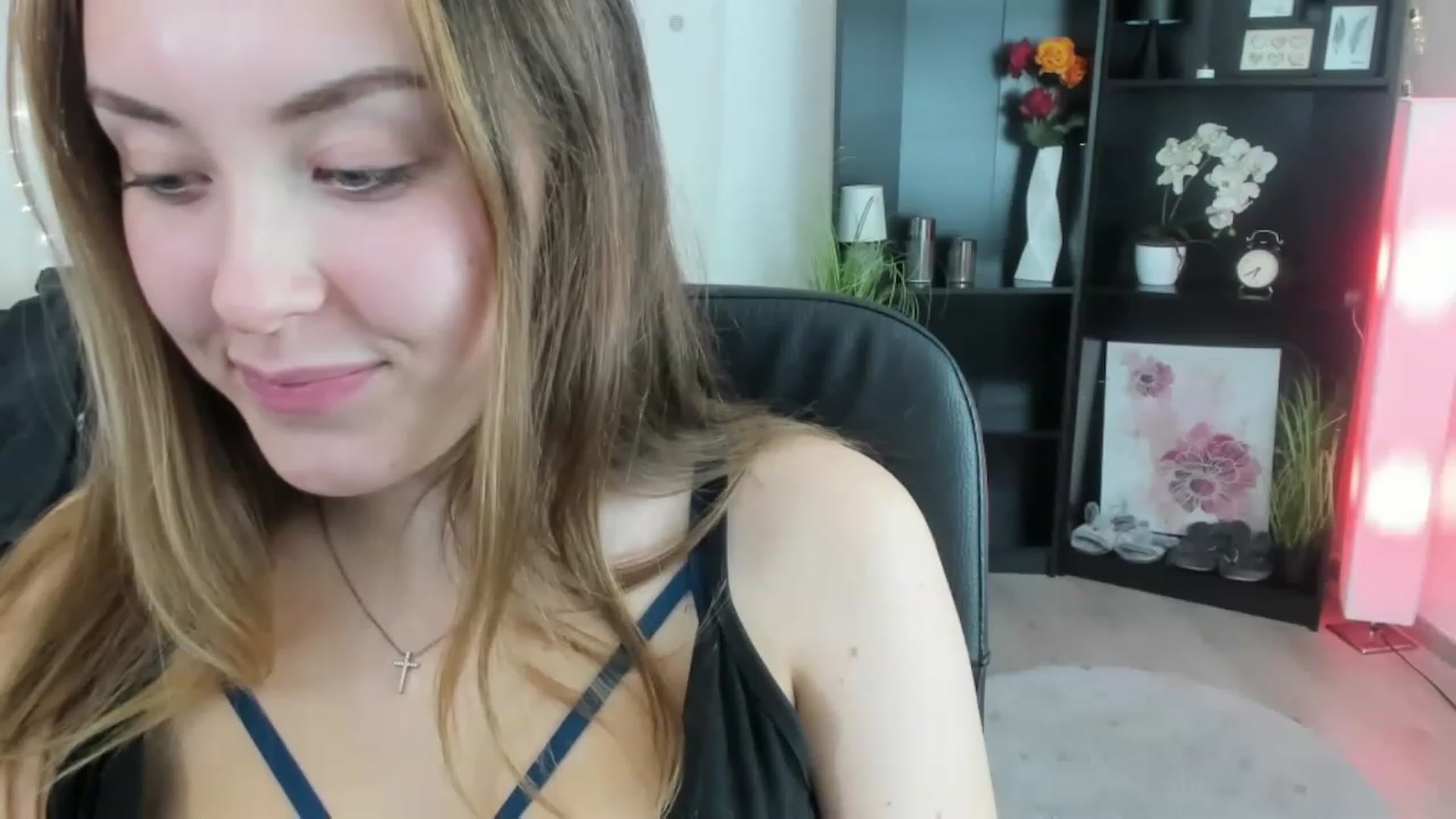 Gallery image thumbnail from Brooklyn_Ch's myfreecams stream on, 11/27/2022, 17:01 image 17 of 20