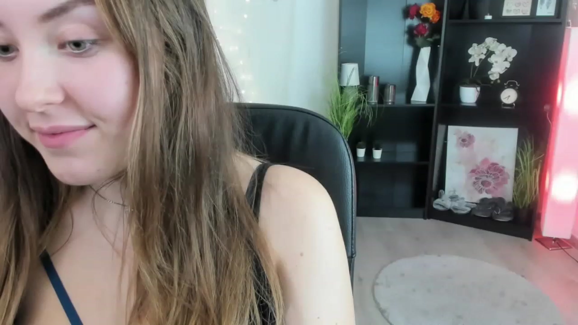 Gallery image thumbnail from Brooklyn_Ch's myfreecams stream on, 11/27/2022, 17:34 image 16 of 20