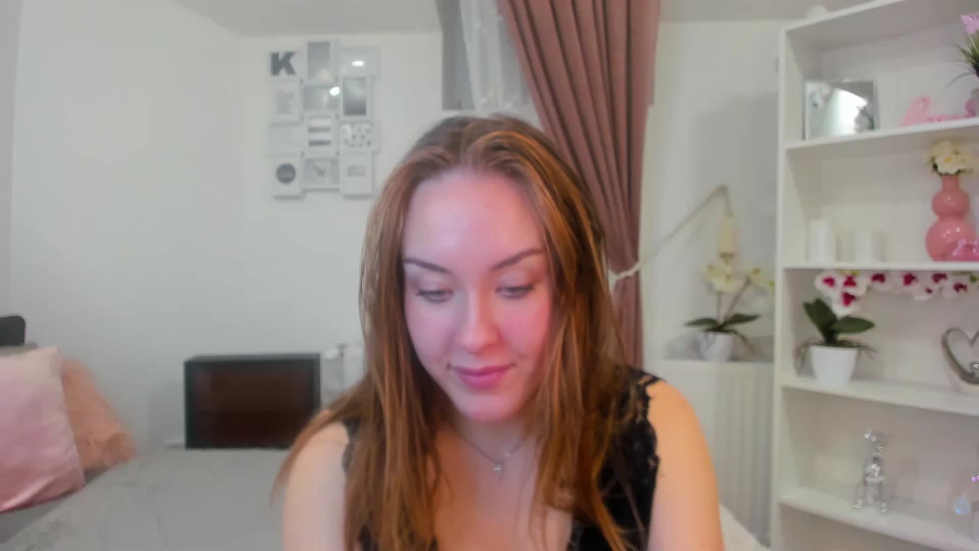 Gallery image thumbnail from Brooklyn_Ch's myfreecams stream on, 11/28/2022, 09:53 image 17 of 20