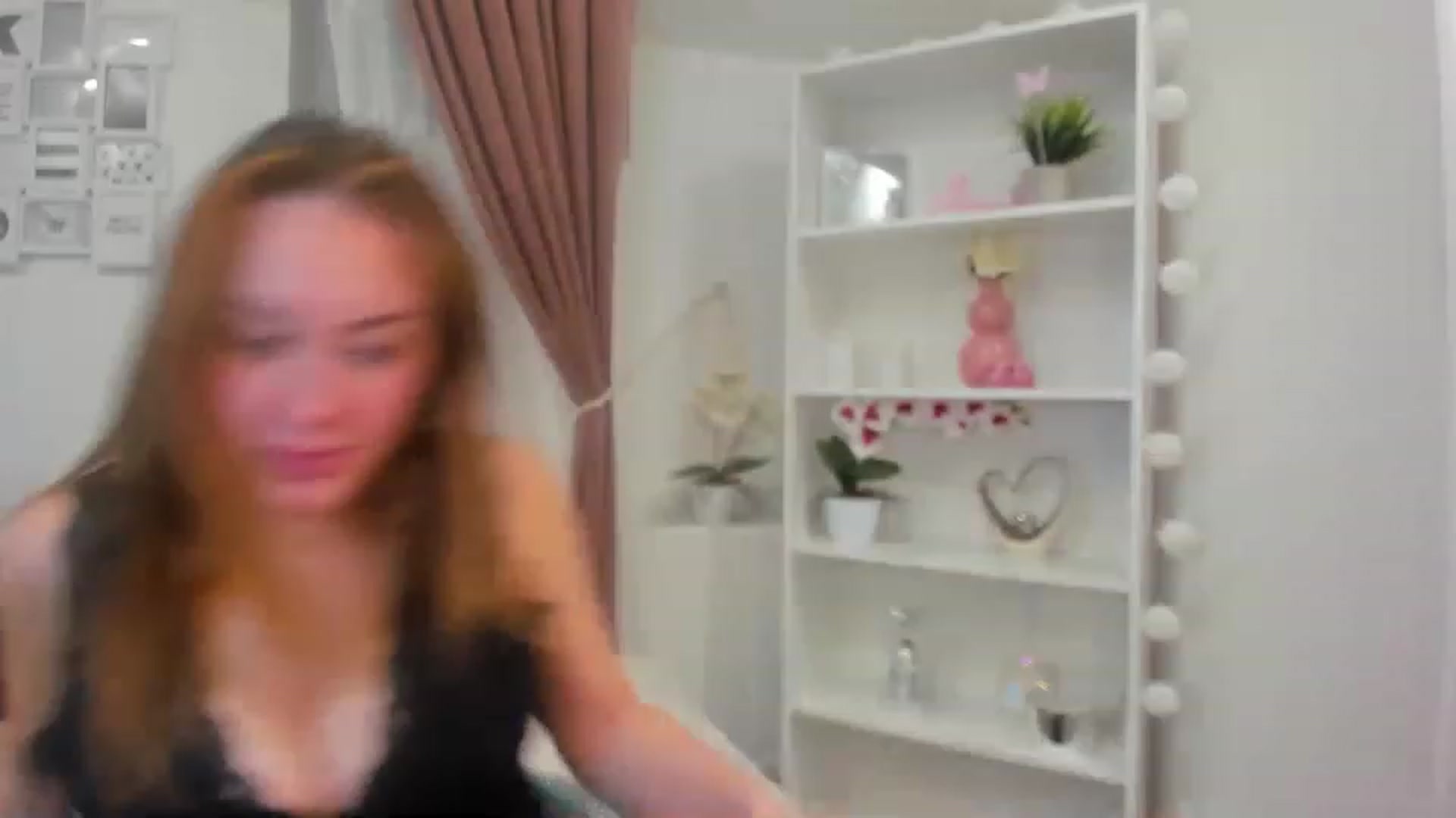 Gallery image thumbnail from Brooklyn_Ch's myfreecams stream on, 11/28/2022, 09:53 image 14 of 20