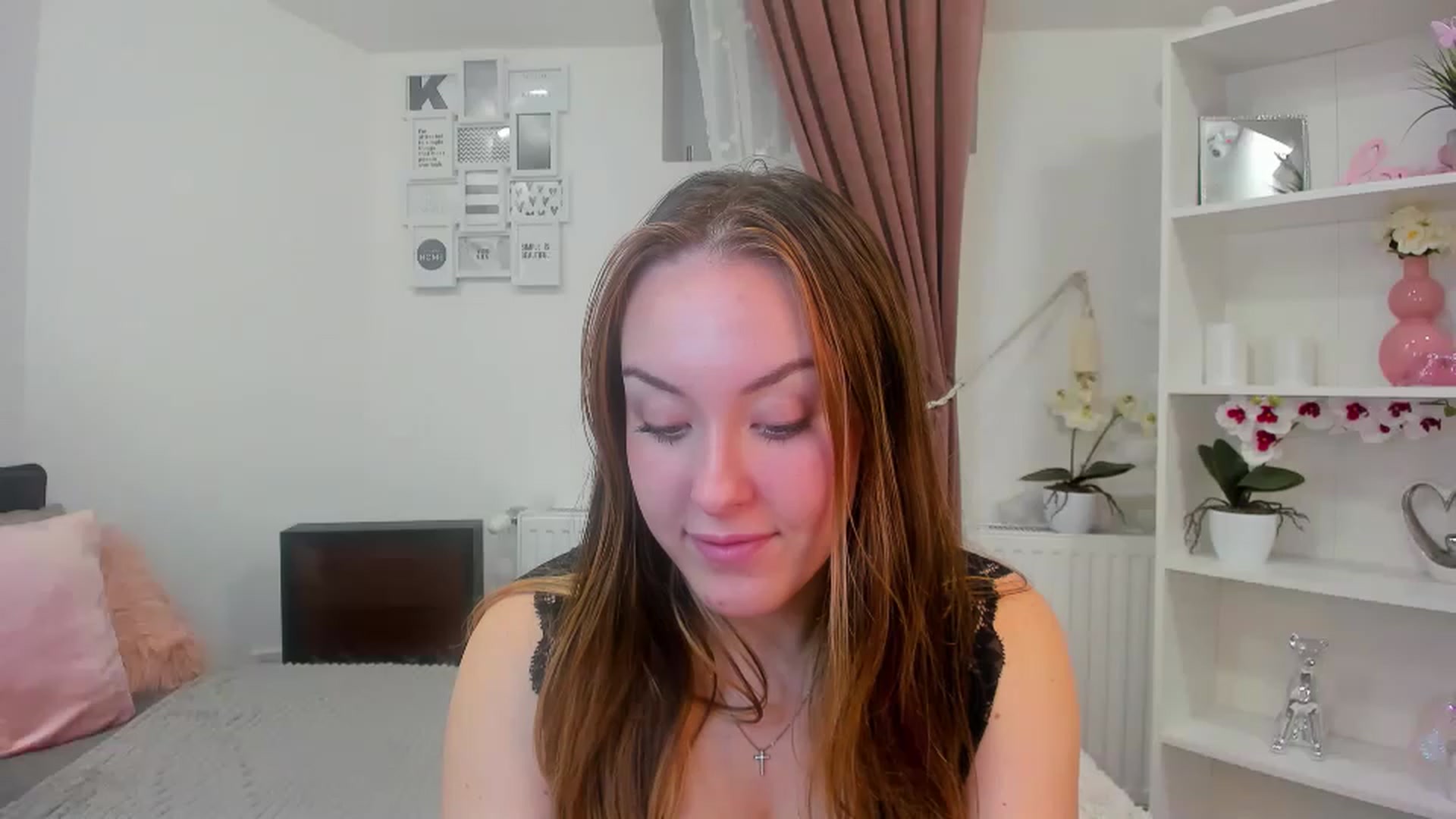 Gallery image thumbnail from Brooklyn_Ch's myfreecams stream on, 11/28/2022, 09:53 image 9 of 20