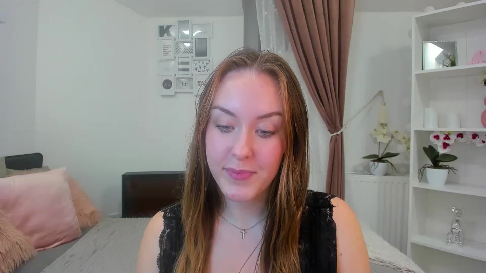 Gallery image thumbnail from Brooklyn_Ch's myfreecams stream on, 11/28/2022, 13:36 image 20 of 20