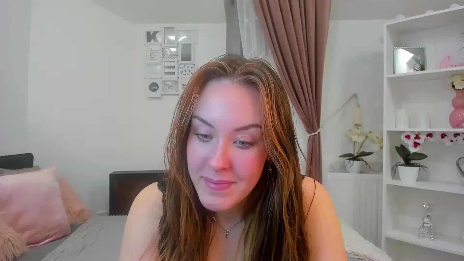 Gallery image thumbnail from Brooklyn_Ch's myfreecams stream on, 11/28/2022, 13:36 image 2 of 20