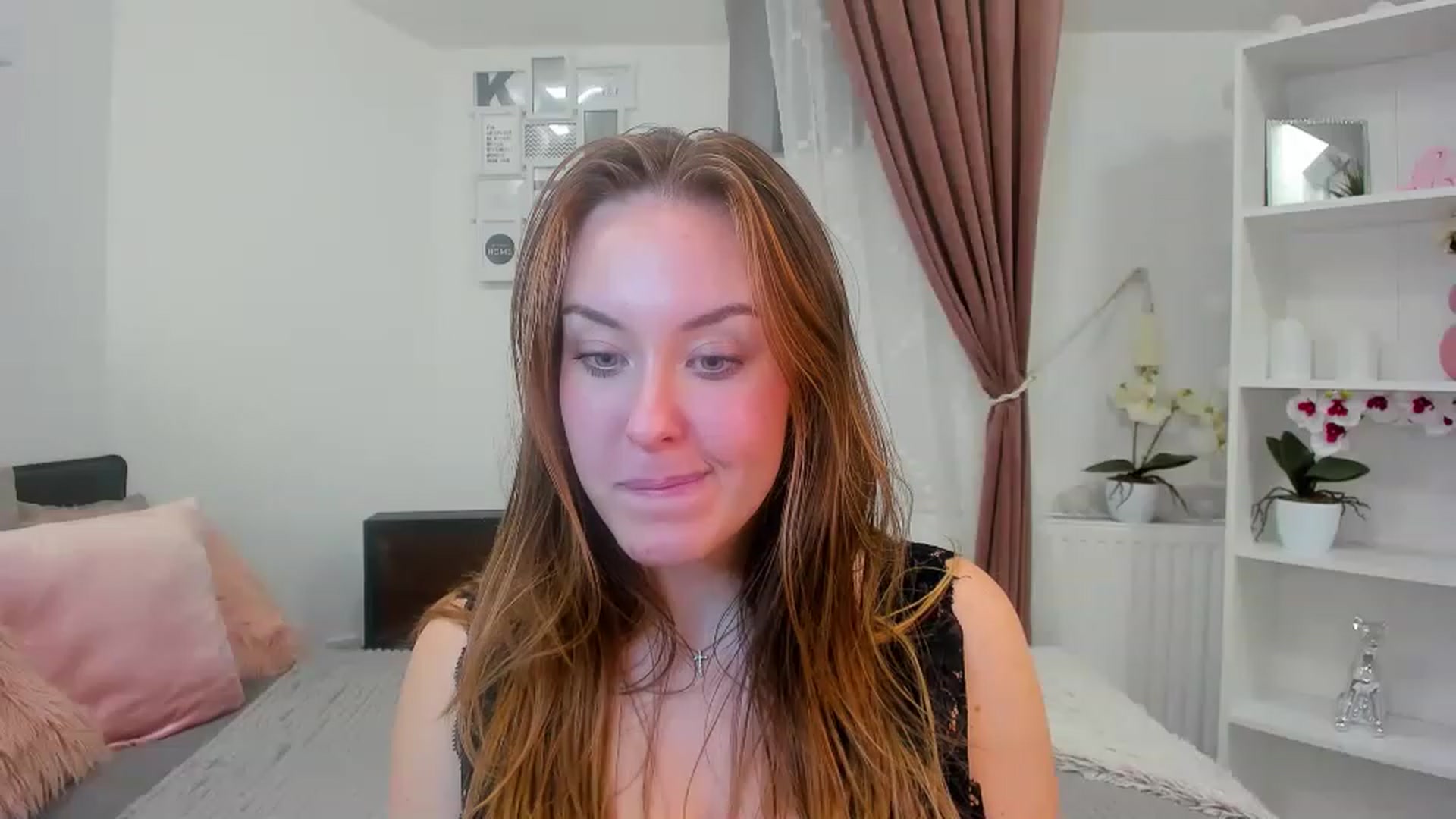 Gallery image thumbnail from Brooklyn_Ch's myfreecams stream on, 11/28/2022, 13:36 image 17 of 20