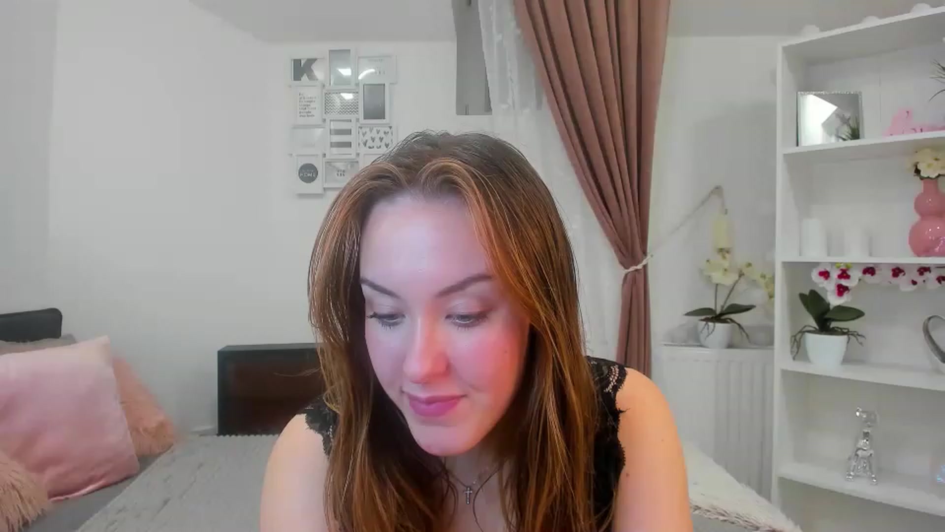 Gallery image thumbnail from Brooklyn_Ch's myfreecams stream on, 11/28/2022, 13:36 image 7 of 20