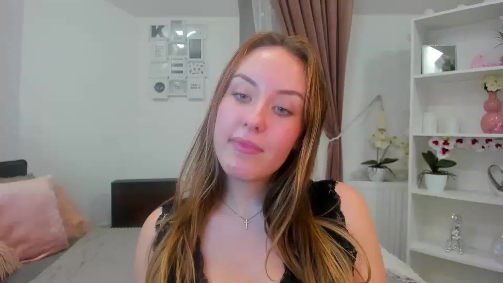 Gallery image thumbnail from Brooklyn_Ch's myfreecams stream on, 11/28/2022, 14:24 image 16 of 20