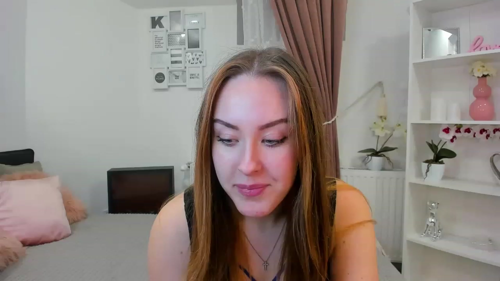 Gallery image thumbnail from Brooklyn_Ch's myfreecams stream on, 12/12/2022, 15:47 image 2 of 20
