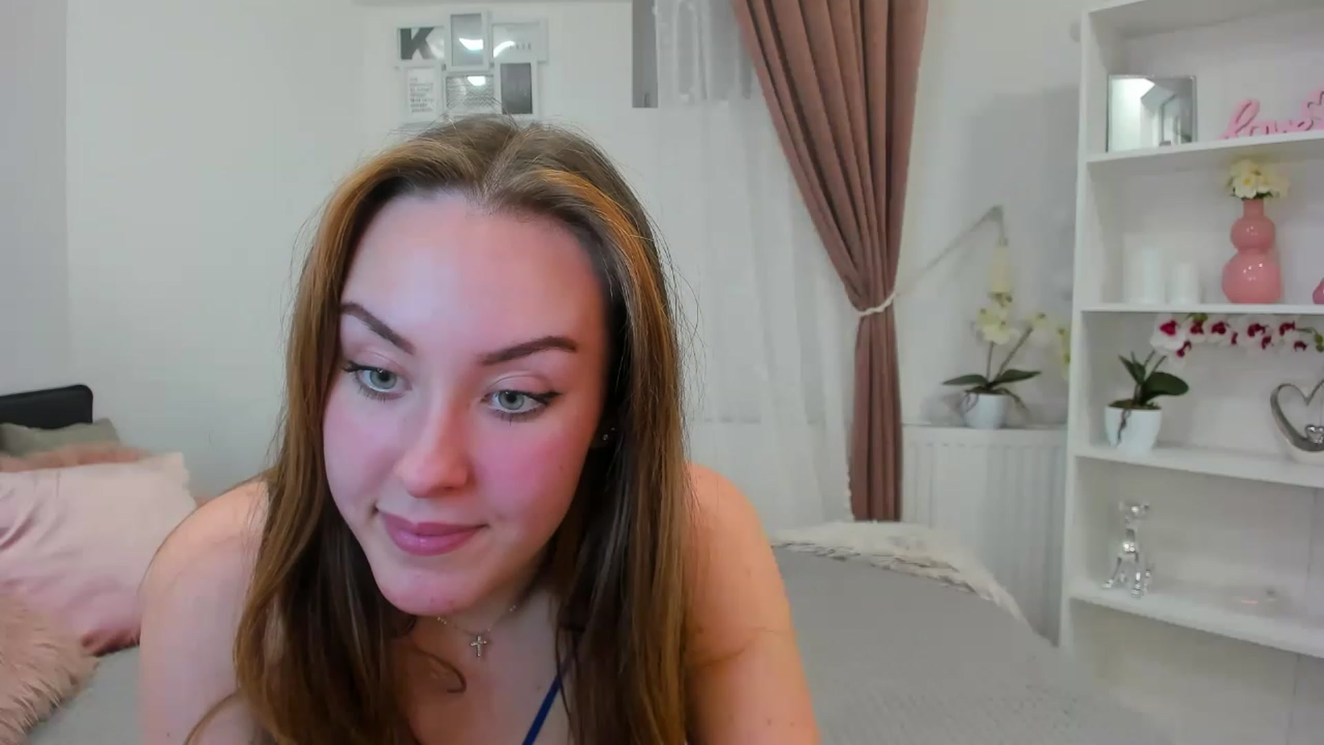 Gallery image thumbnail from Brooklyn_Ch's myfreecams stream on, 12/12/2022, 18:56 image 13 of 20