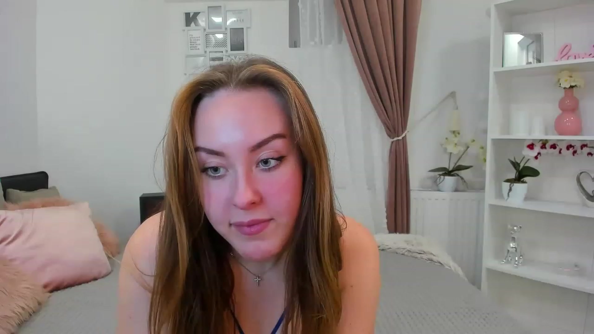 Gallery image thumbnail from Brooklyn_Ch's myfreecams stream on, 12/12/2022, 18:56 image 10 of 20